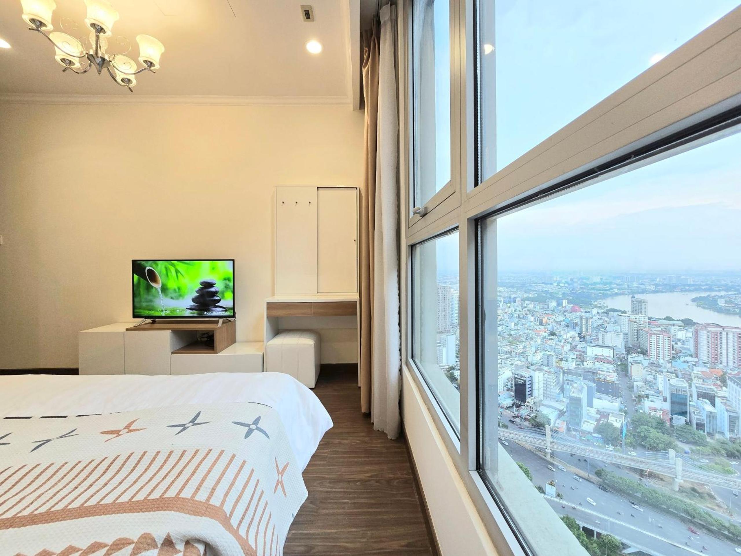 Vinhomes Central Park Premier Apartment