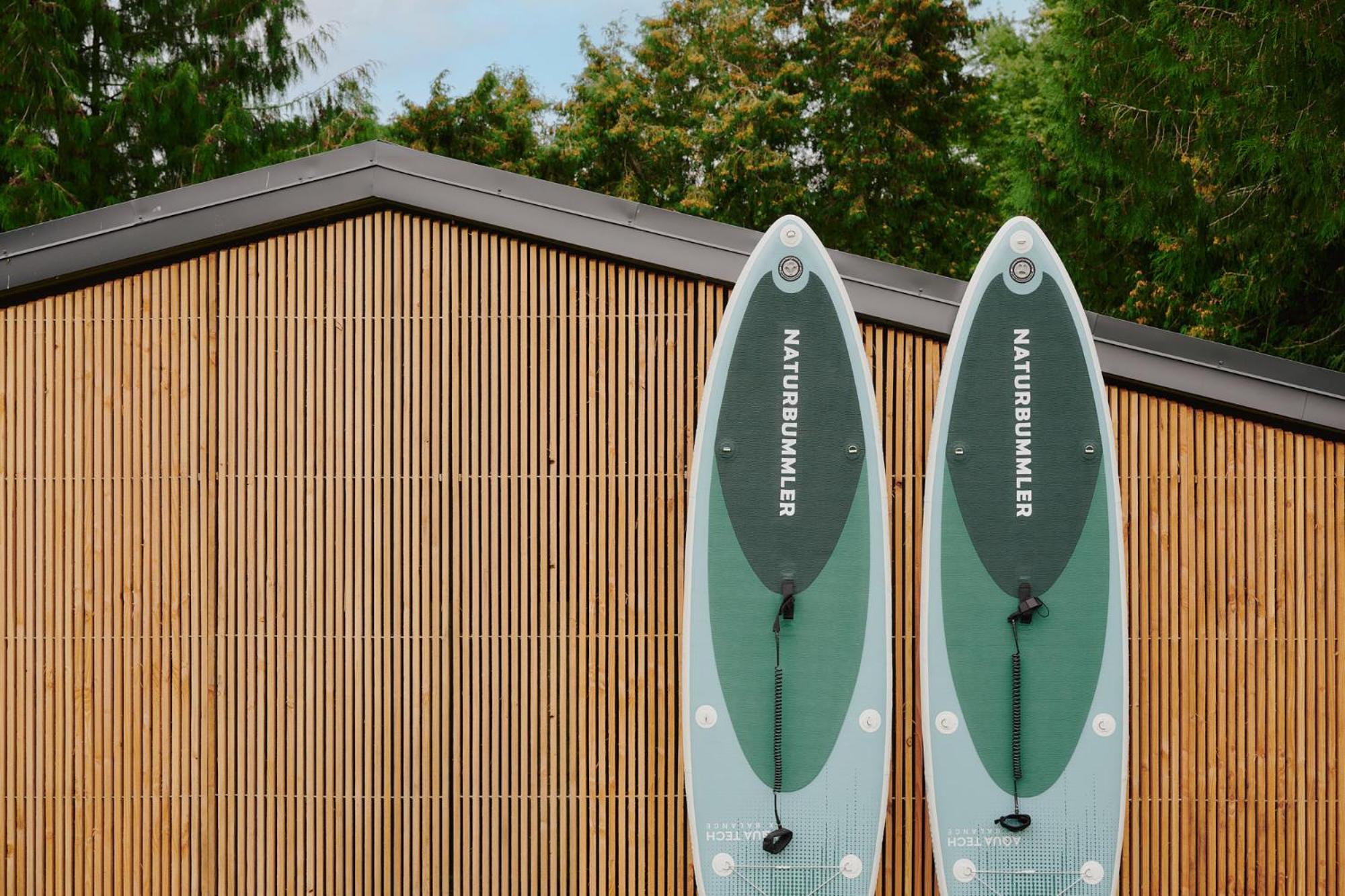 Raus Tiny House am See mit Sauna und Whirlpool