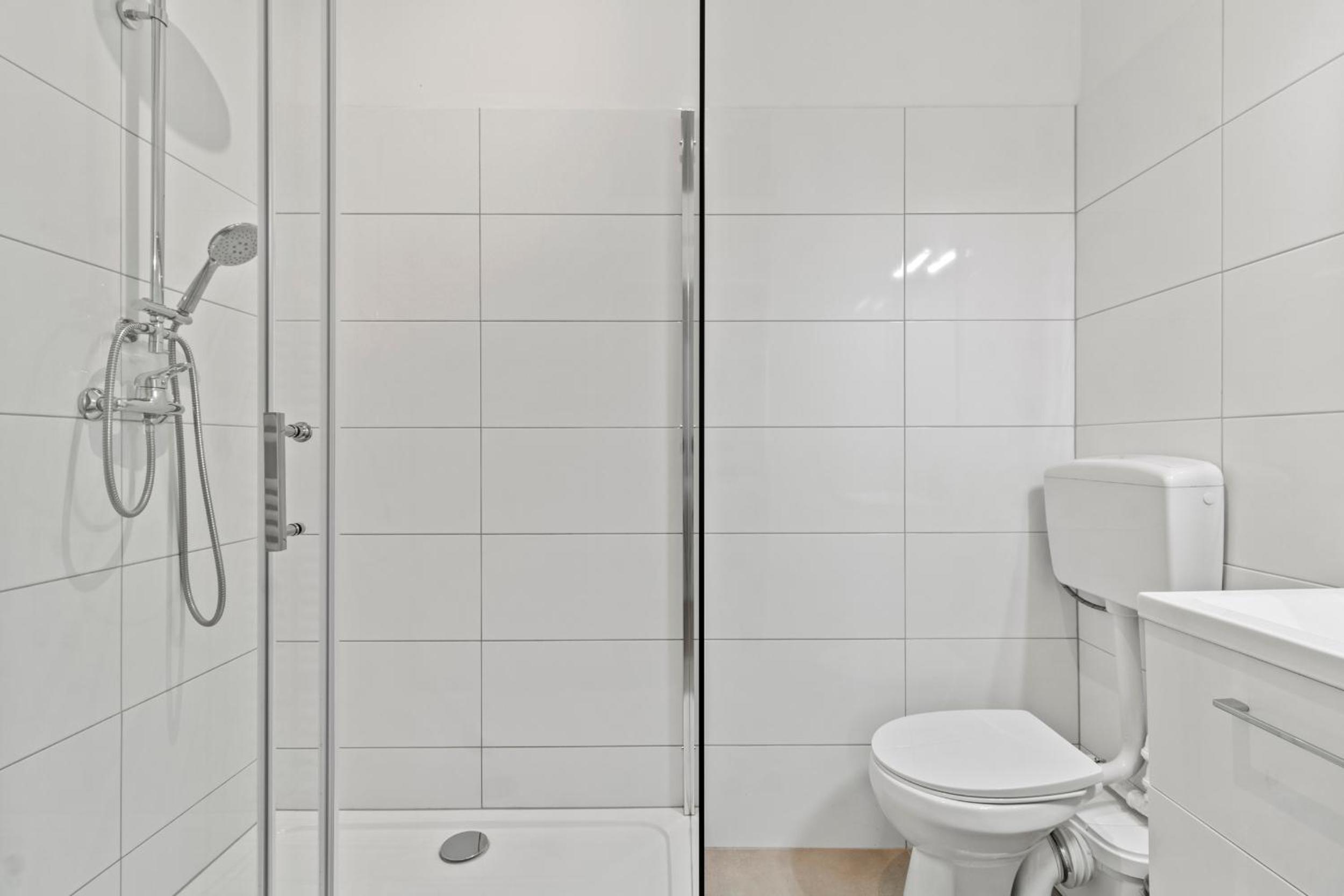 Balcony Apartment, 4 min to U3 Zipperer Straße