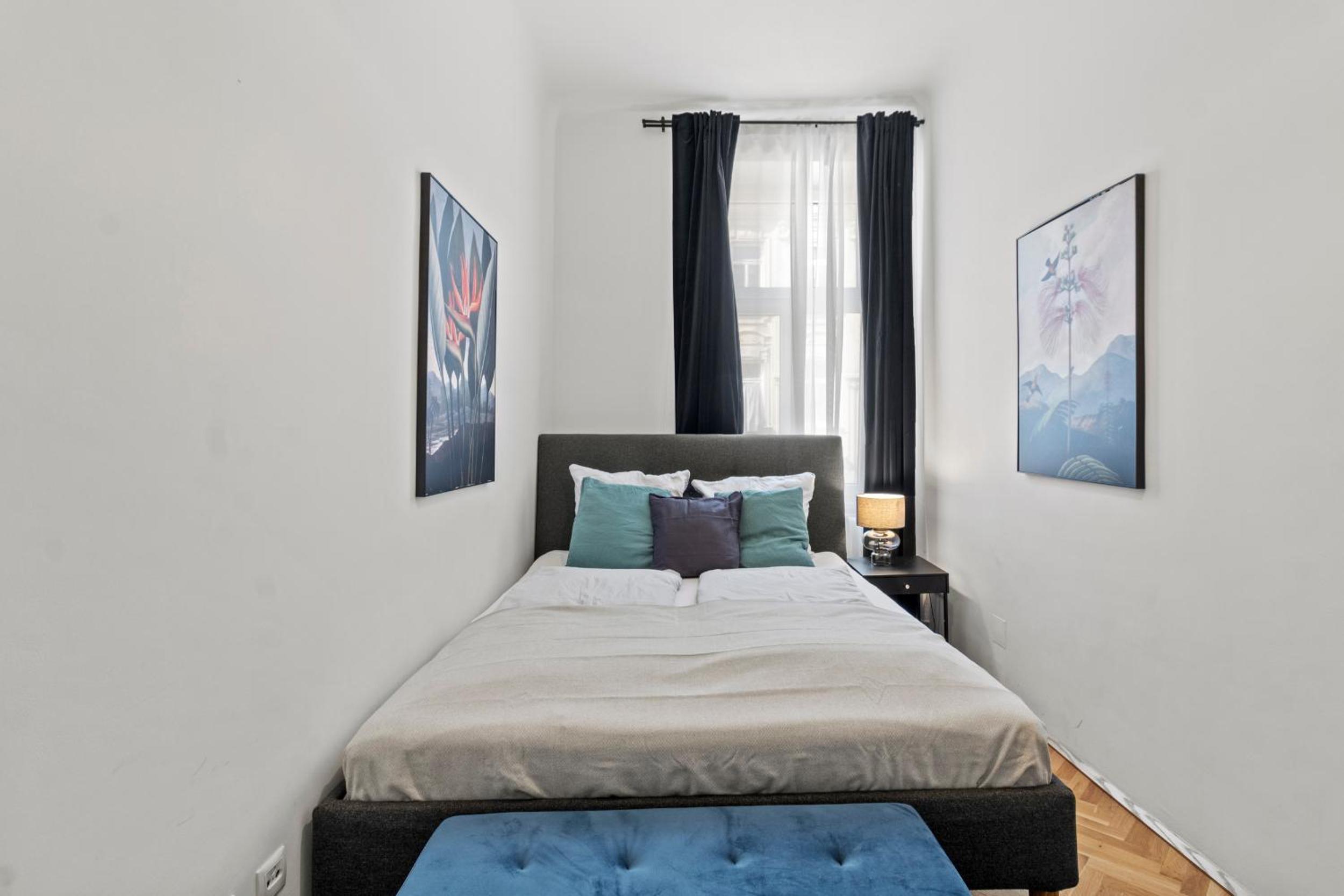 Balcony Apartment, 4 min to U3 Zipperer Straße