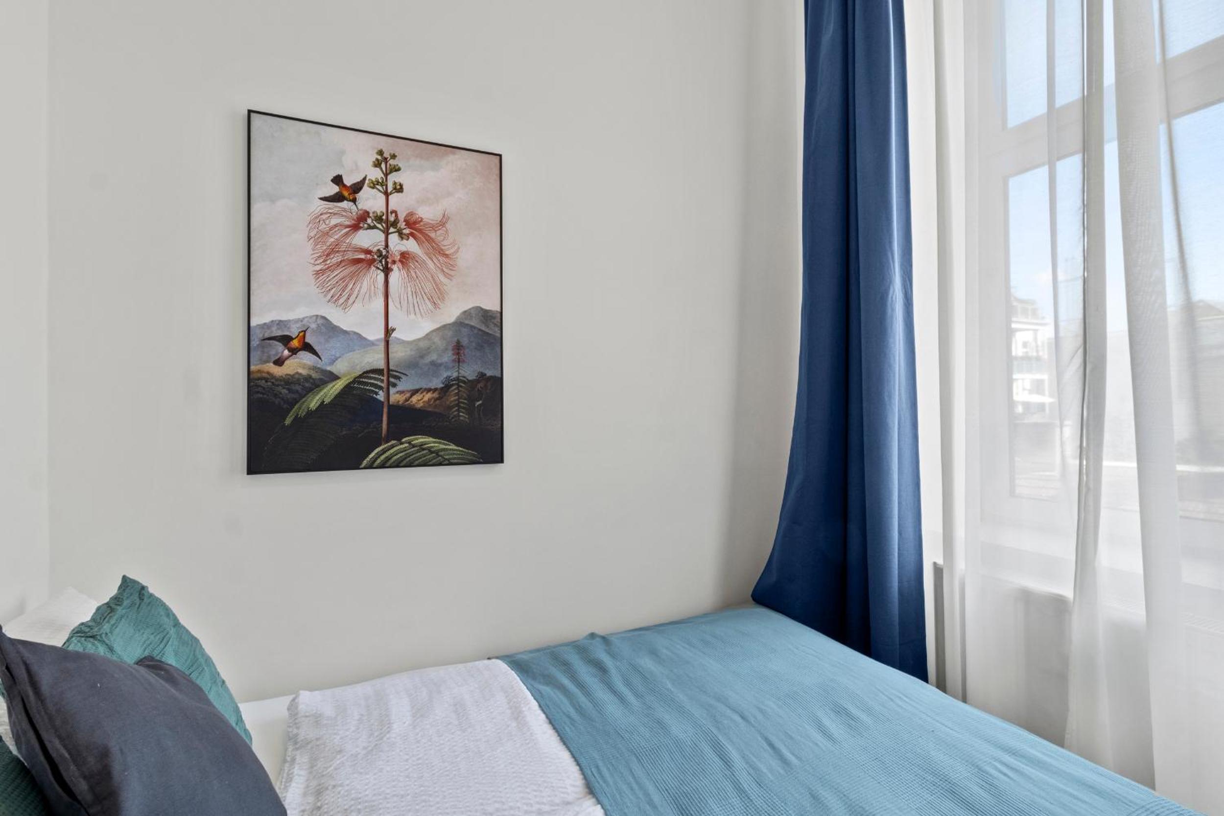 Balcony Apartment, 4 min to U3 Zipperer Straße