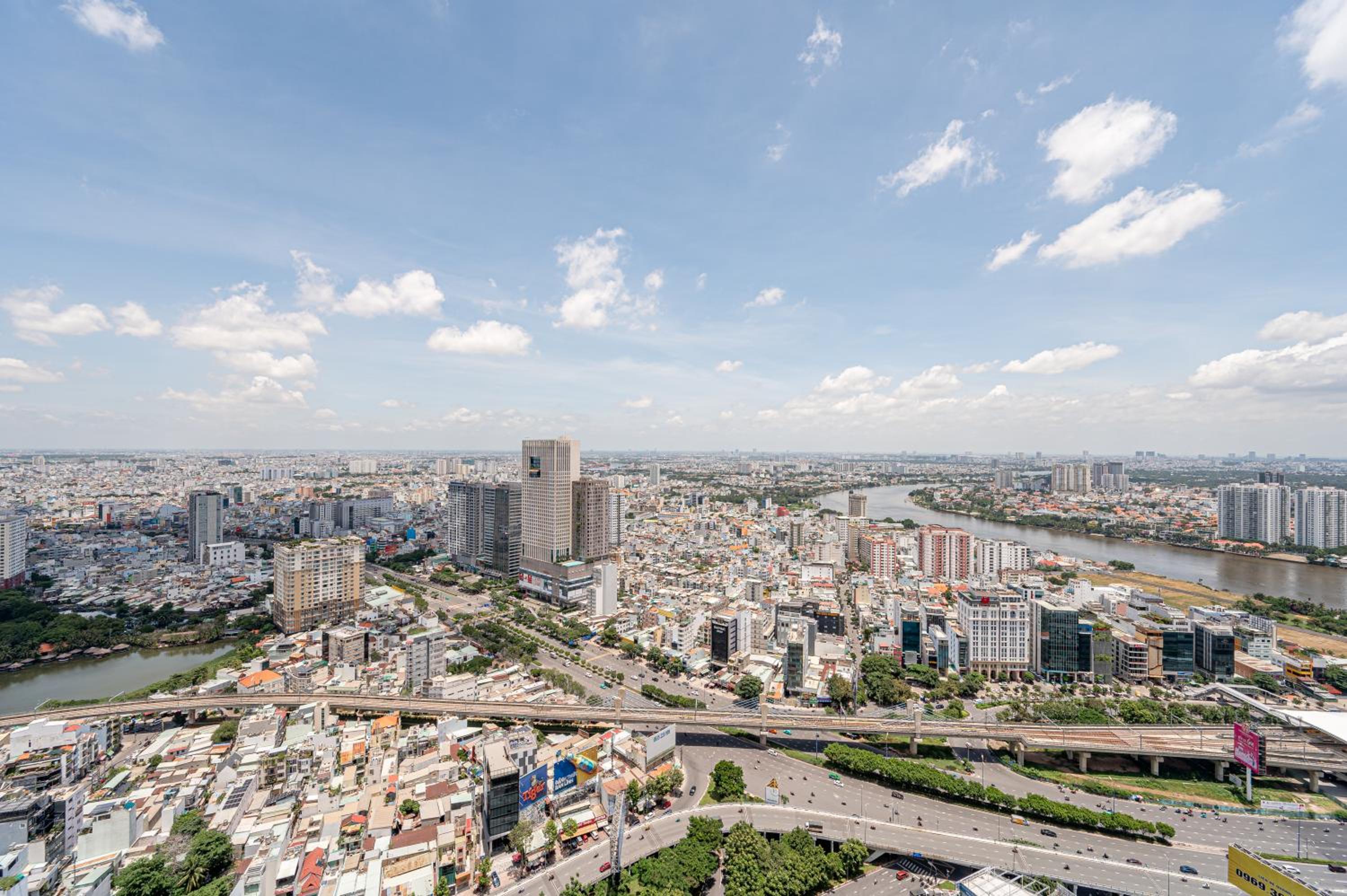 Vinhomes Central Park Premier Apartment