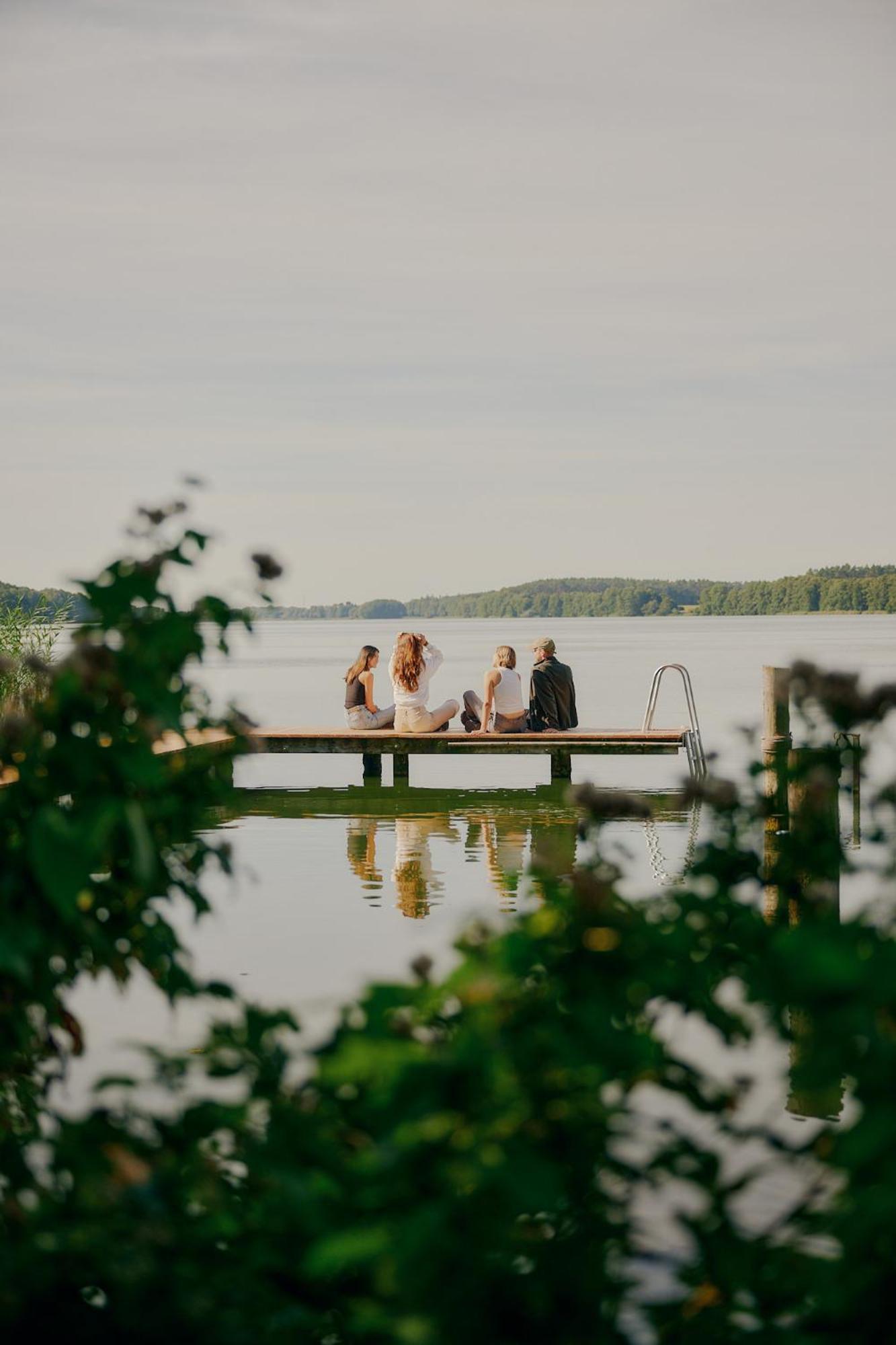Raus Tiny House am See mit Sauna und Whirlpool