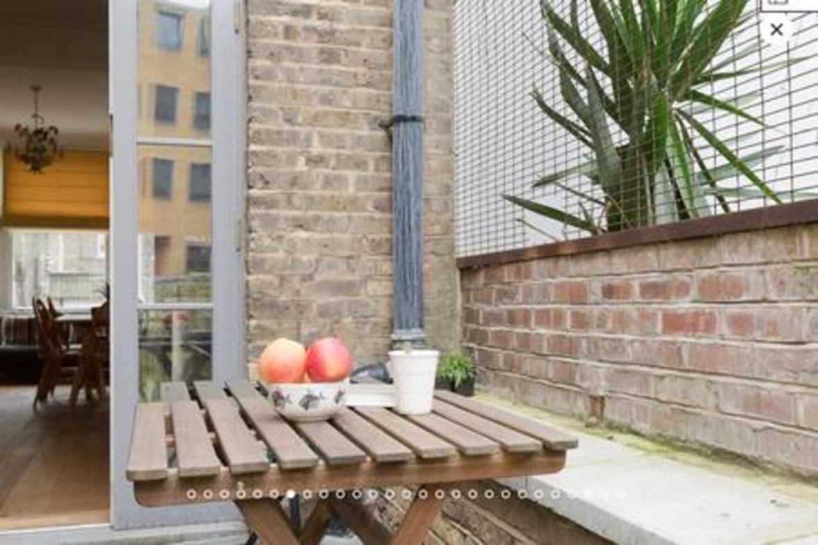 Vauxhall 3 Bed House by BaseToGo