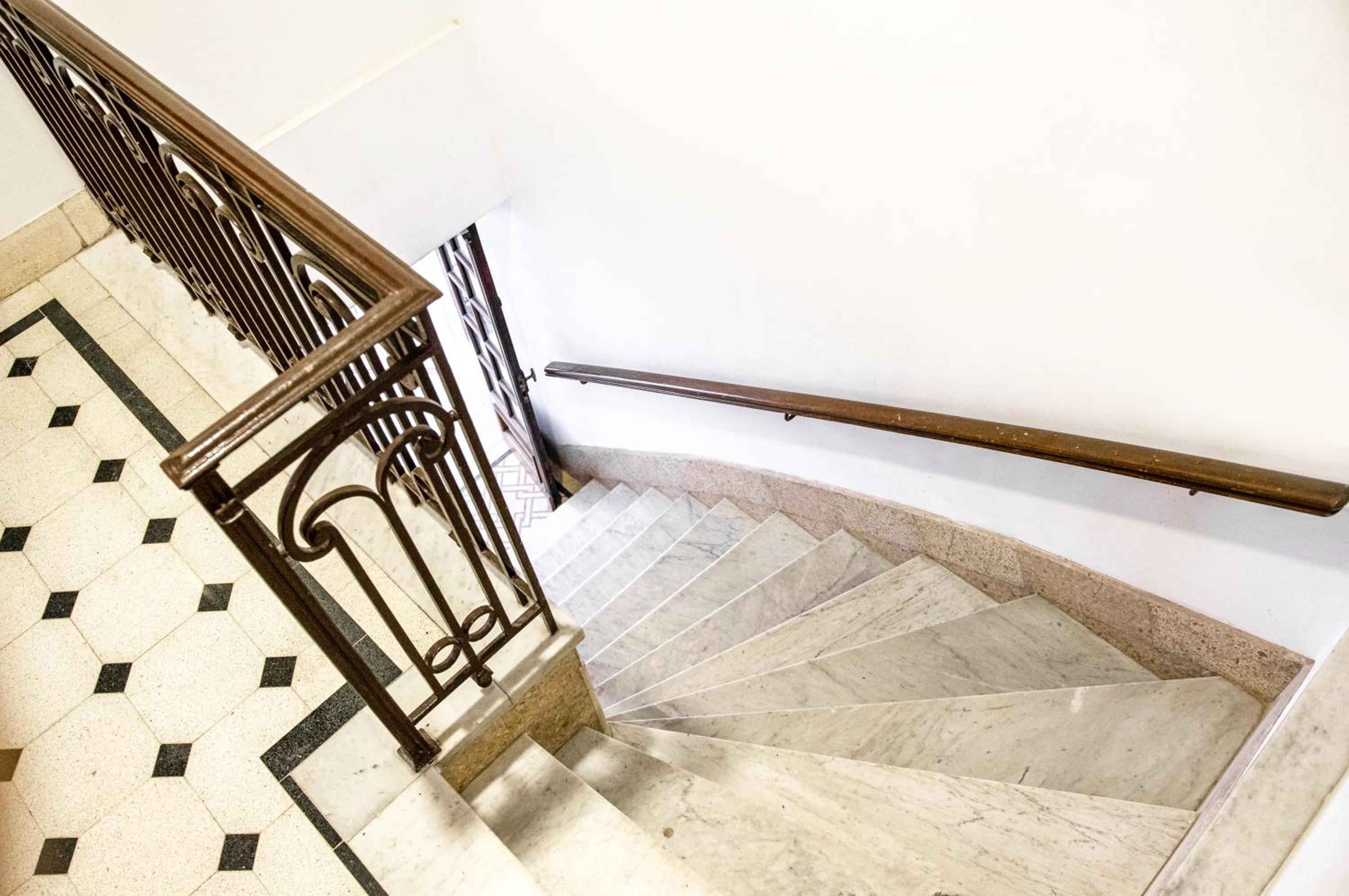 Fliphaus Ravignani 2200 - Vintage Palermo
