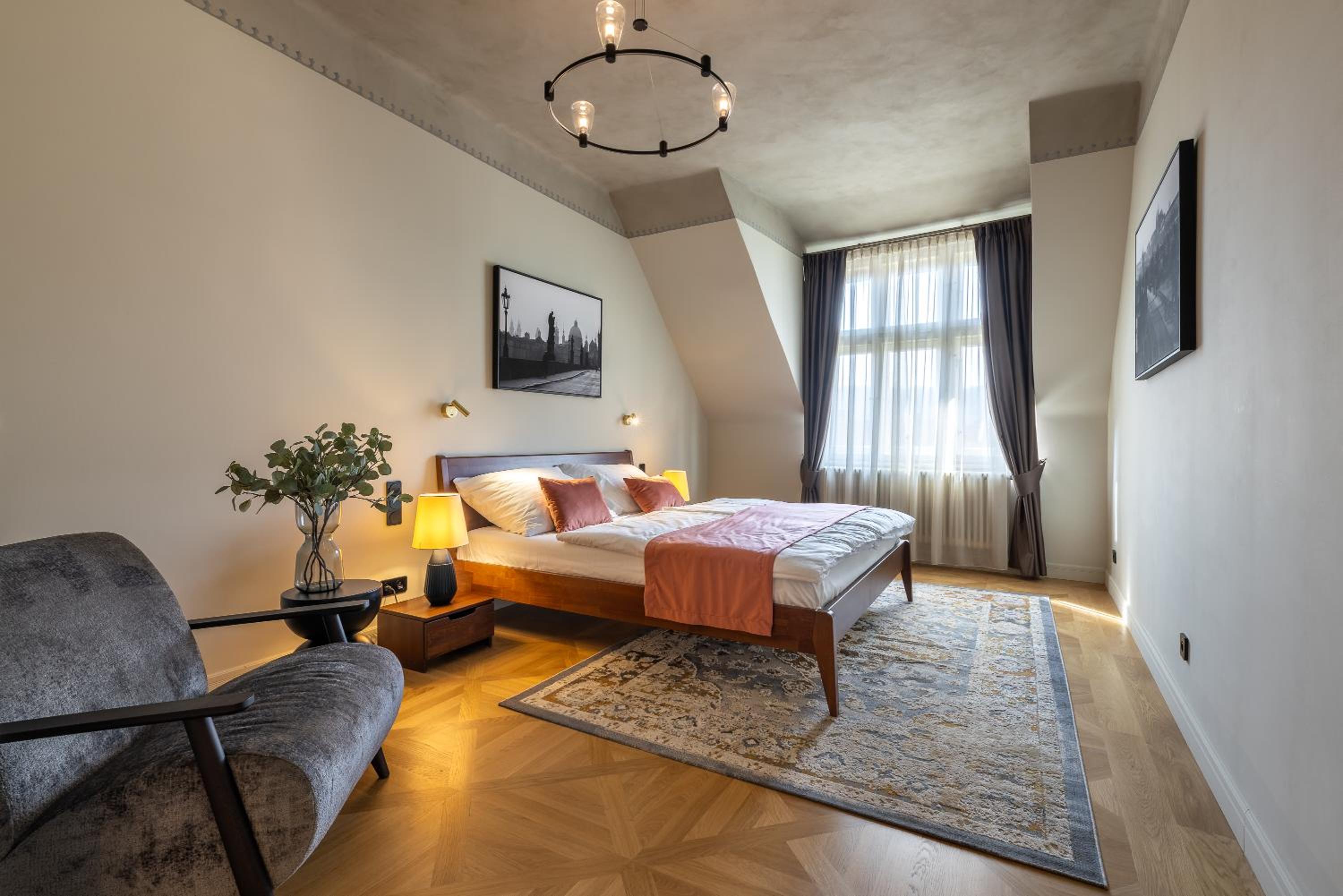 Luxury 2BR Apartment in Old Town with AC by EasyBNB Premium