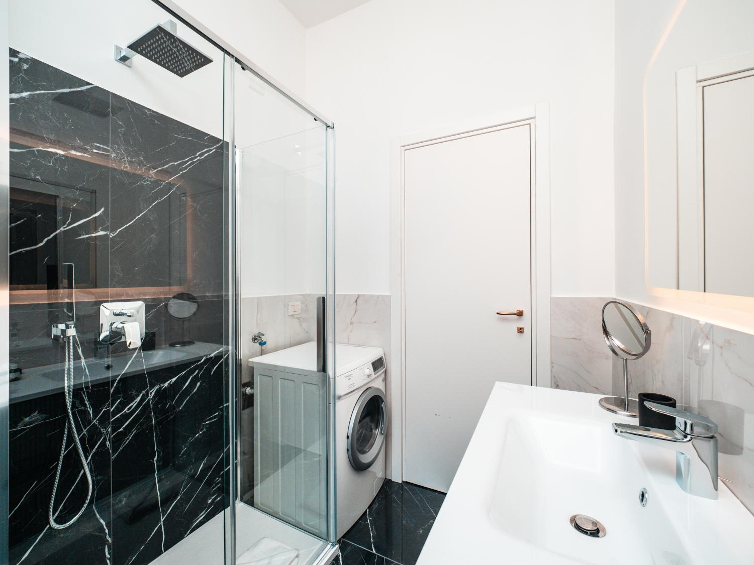 Keys of Italy - Piazza Vetra Roomy apartment
