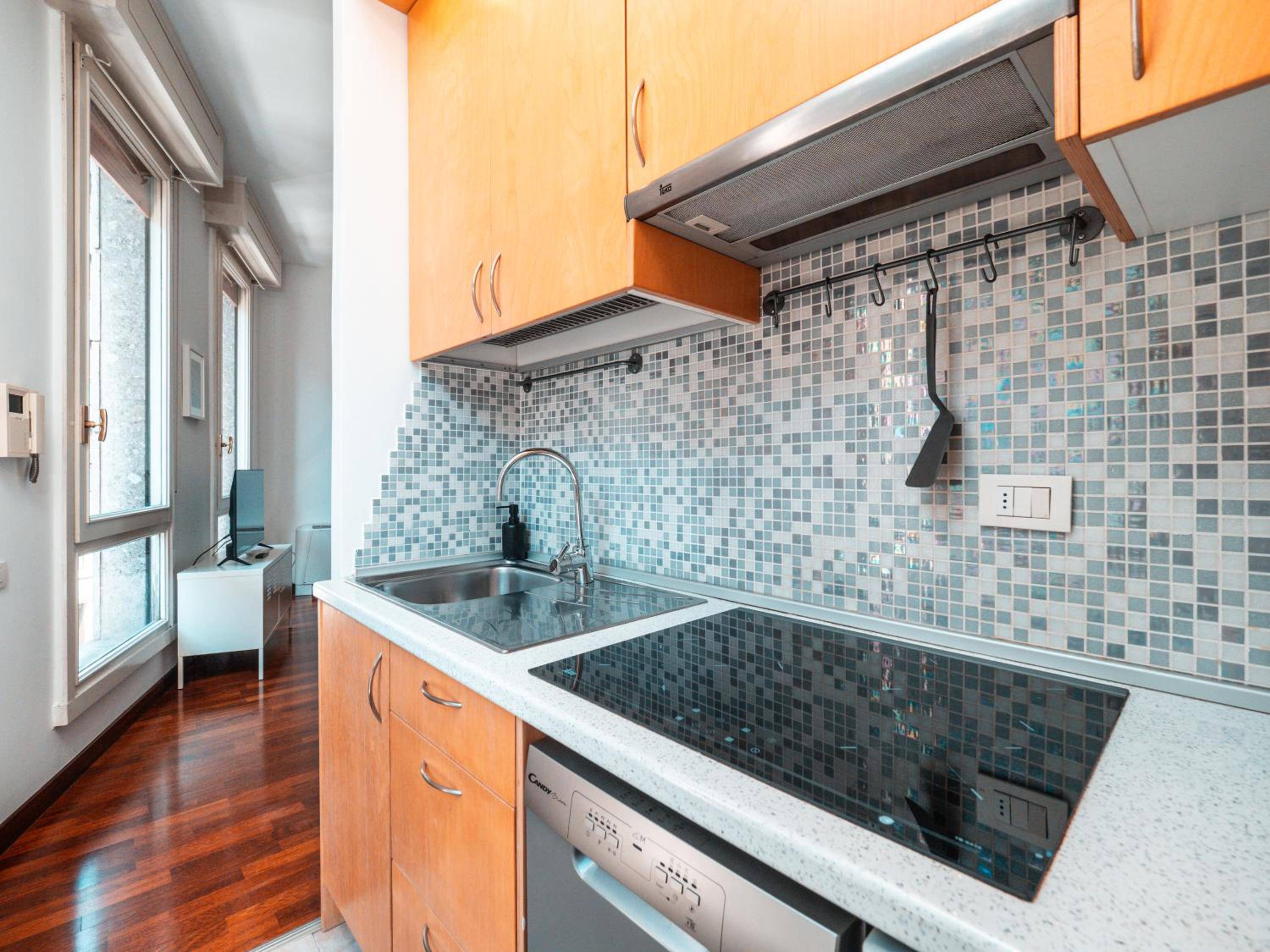 Keys of Italy - Piazza Vetra Roomy apartment