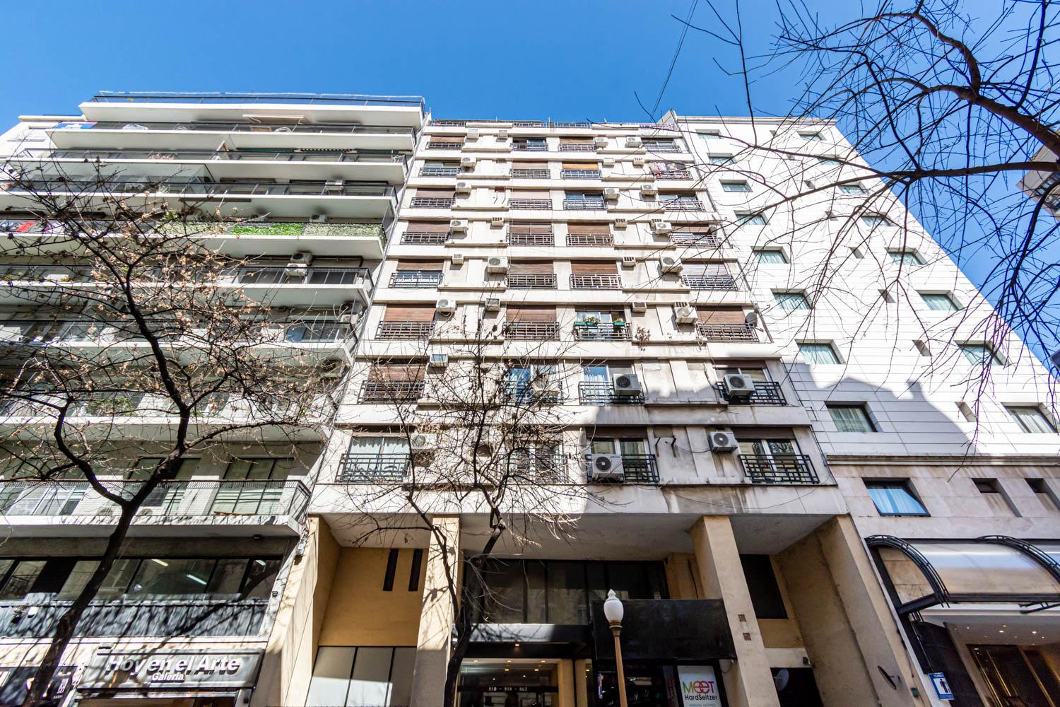 Increíble y amplio departamento en la mejor zona de Recoleta sobre la calle Juncal