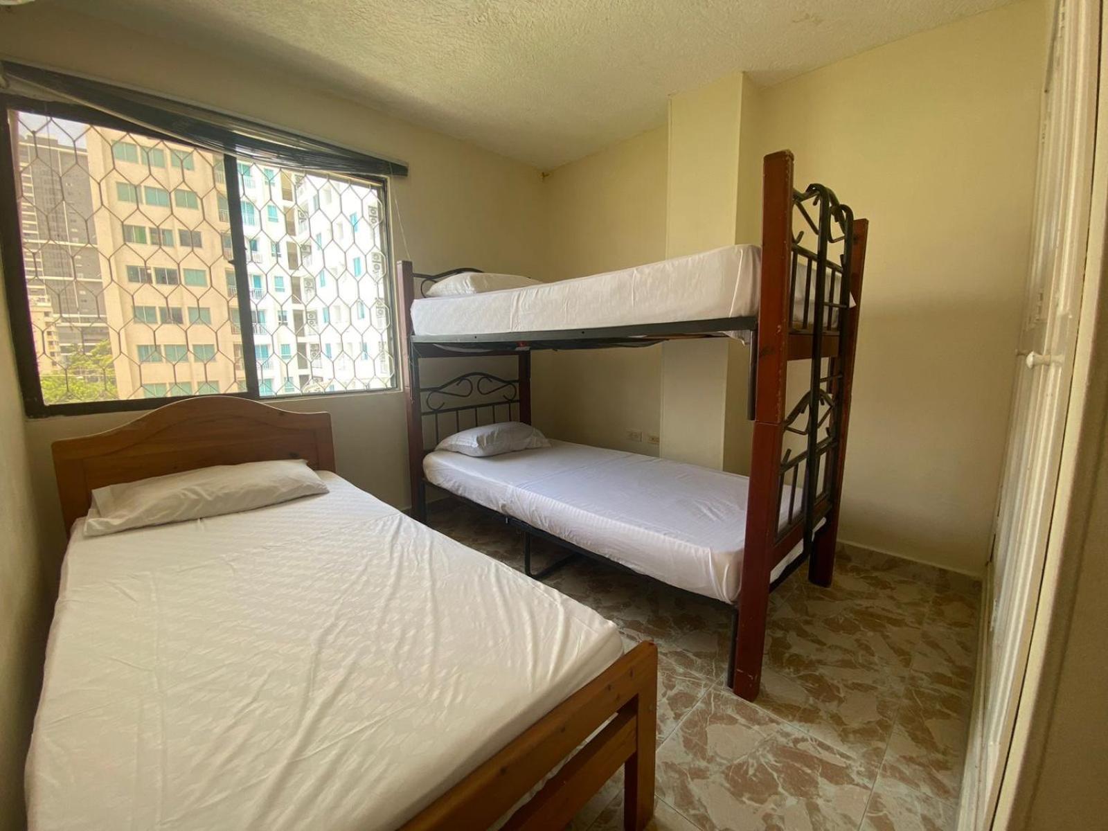 Apartamento Rodadero a lado CC Arrecifes