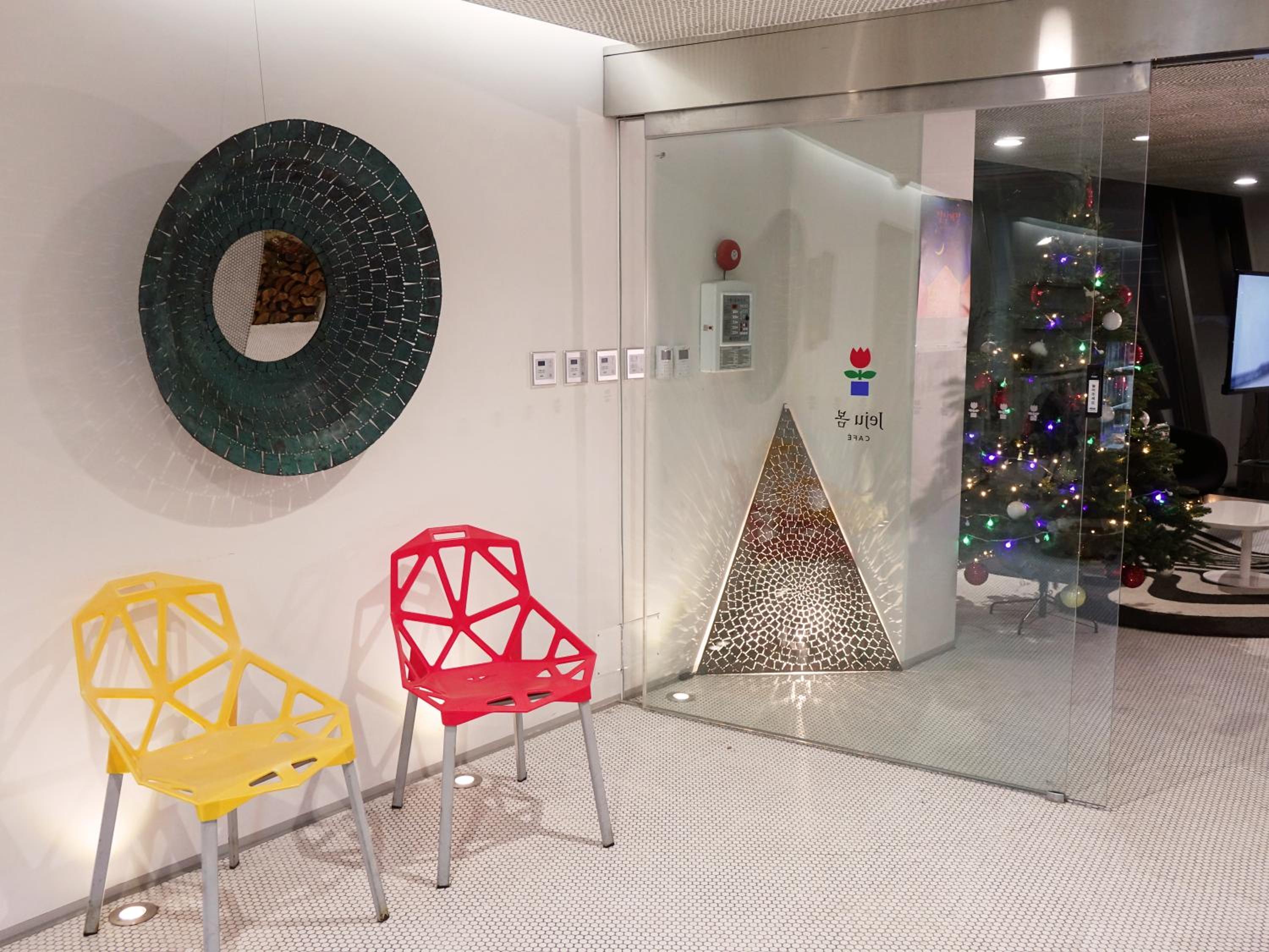 Jeju Bom stay & Art Gallery