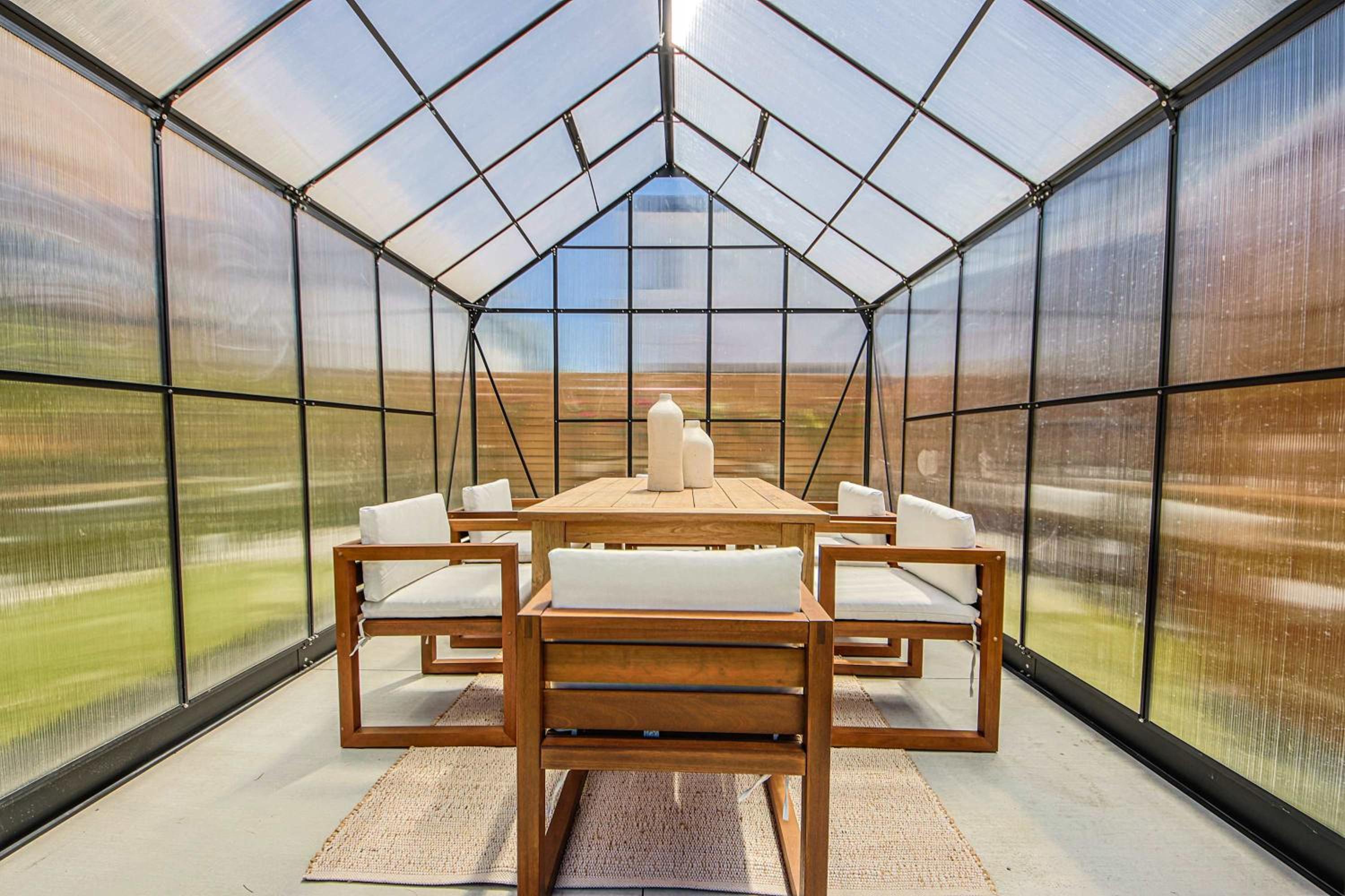 meeting & event spaces