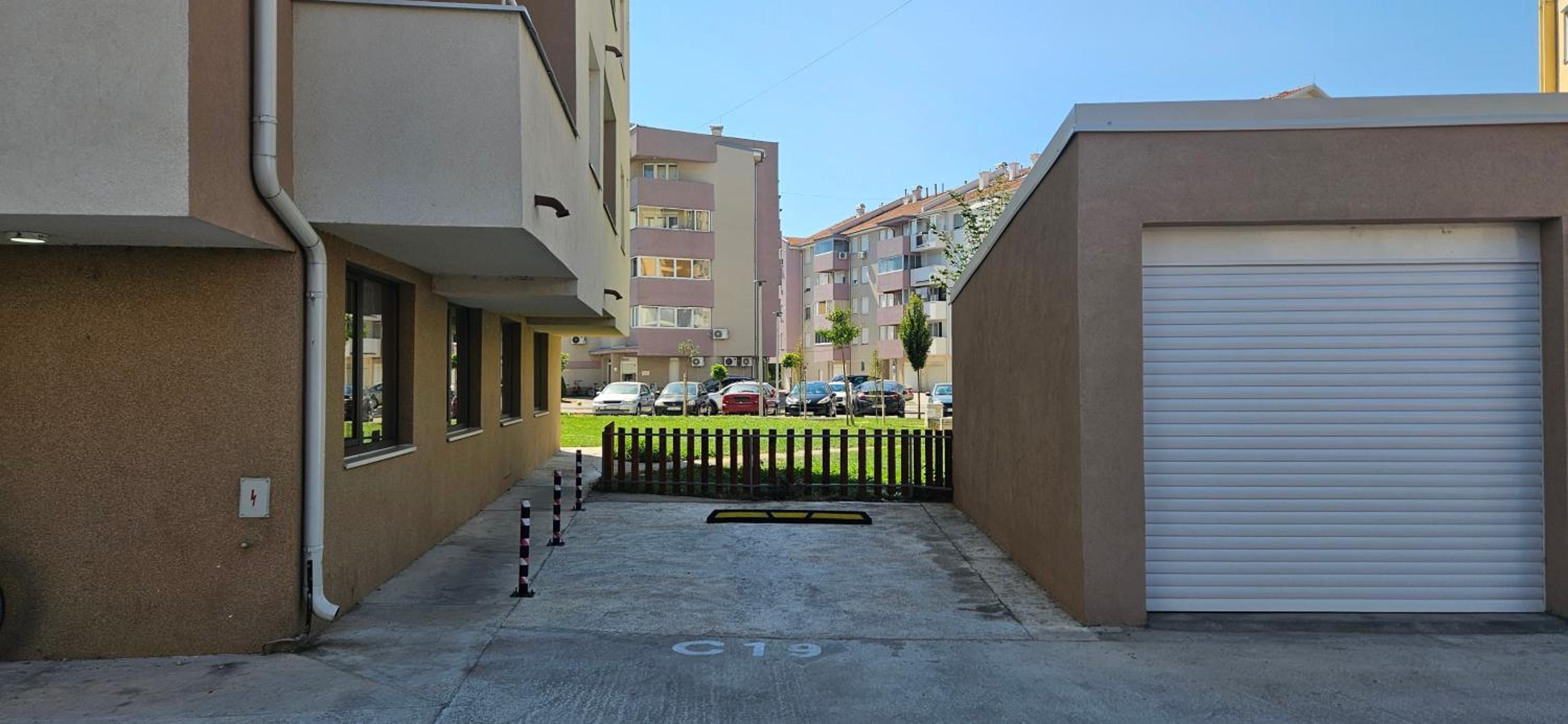 Photo 20