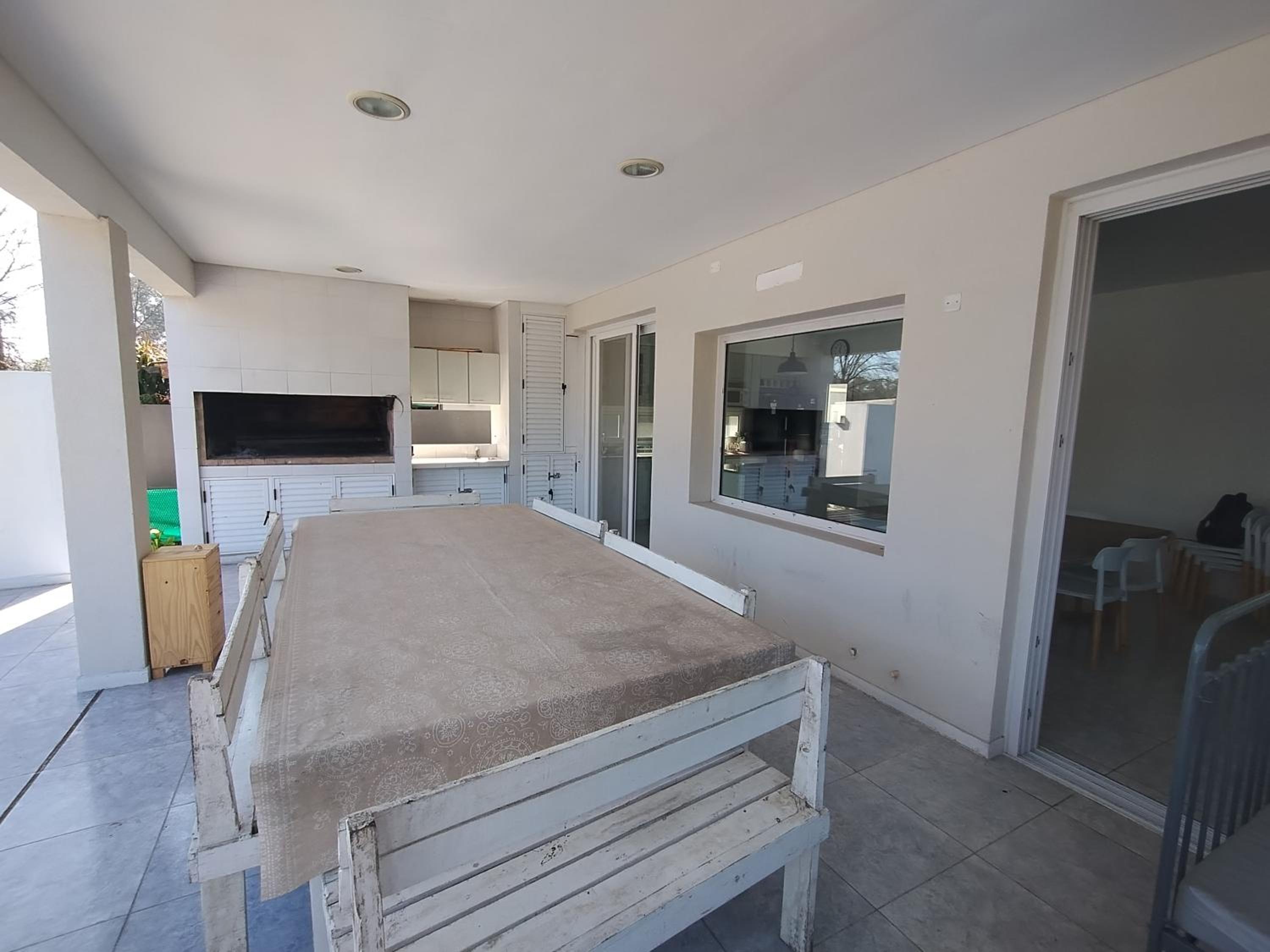 Casa Ravi