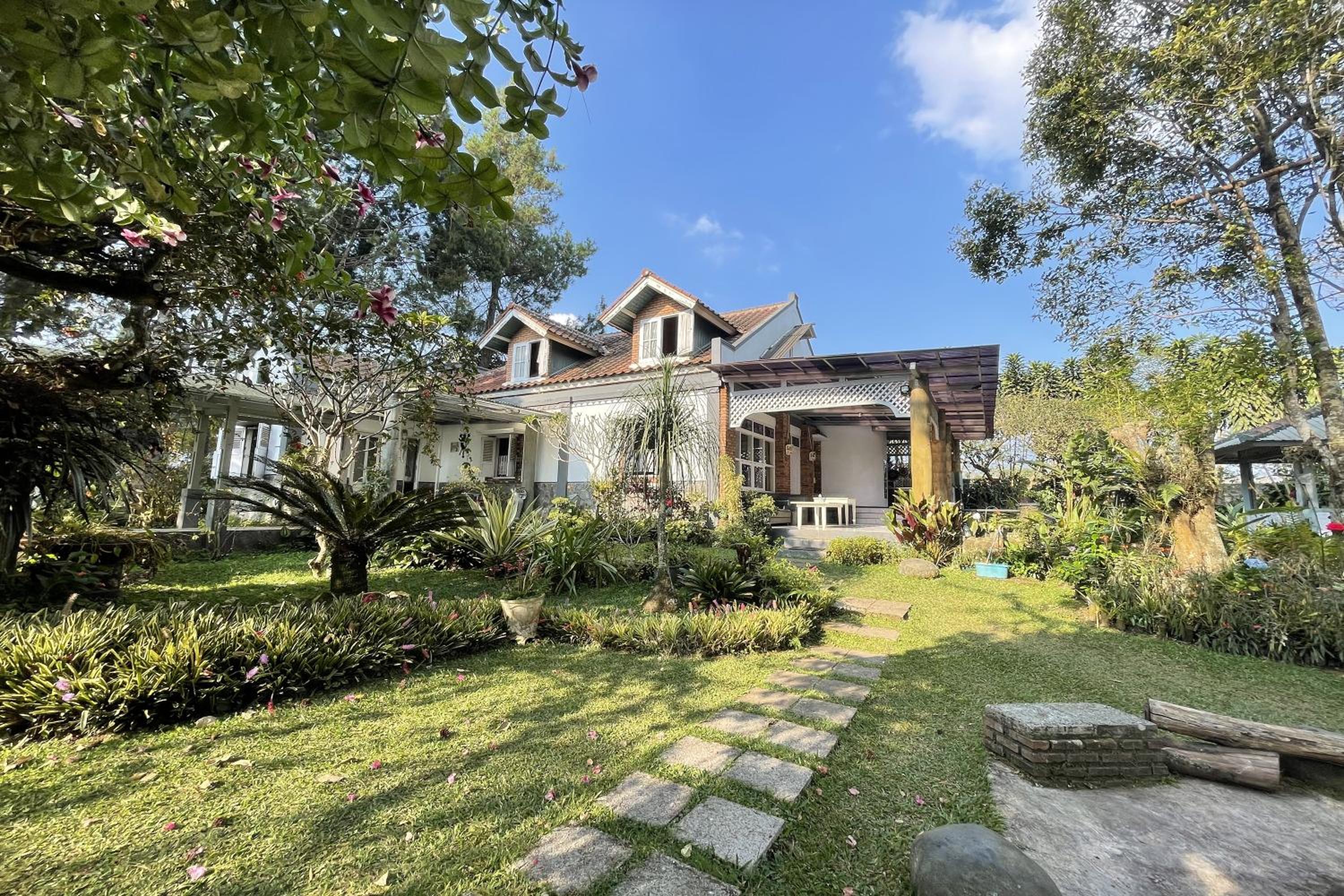 Villa 325 Maribaya