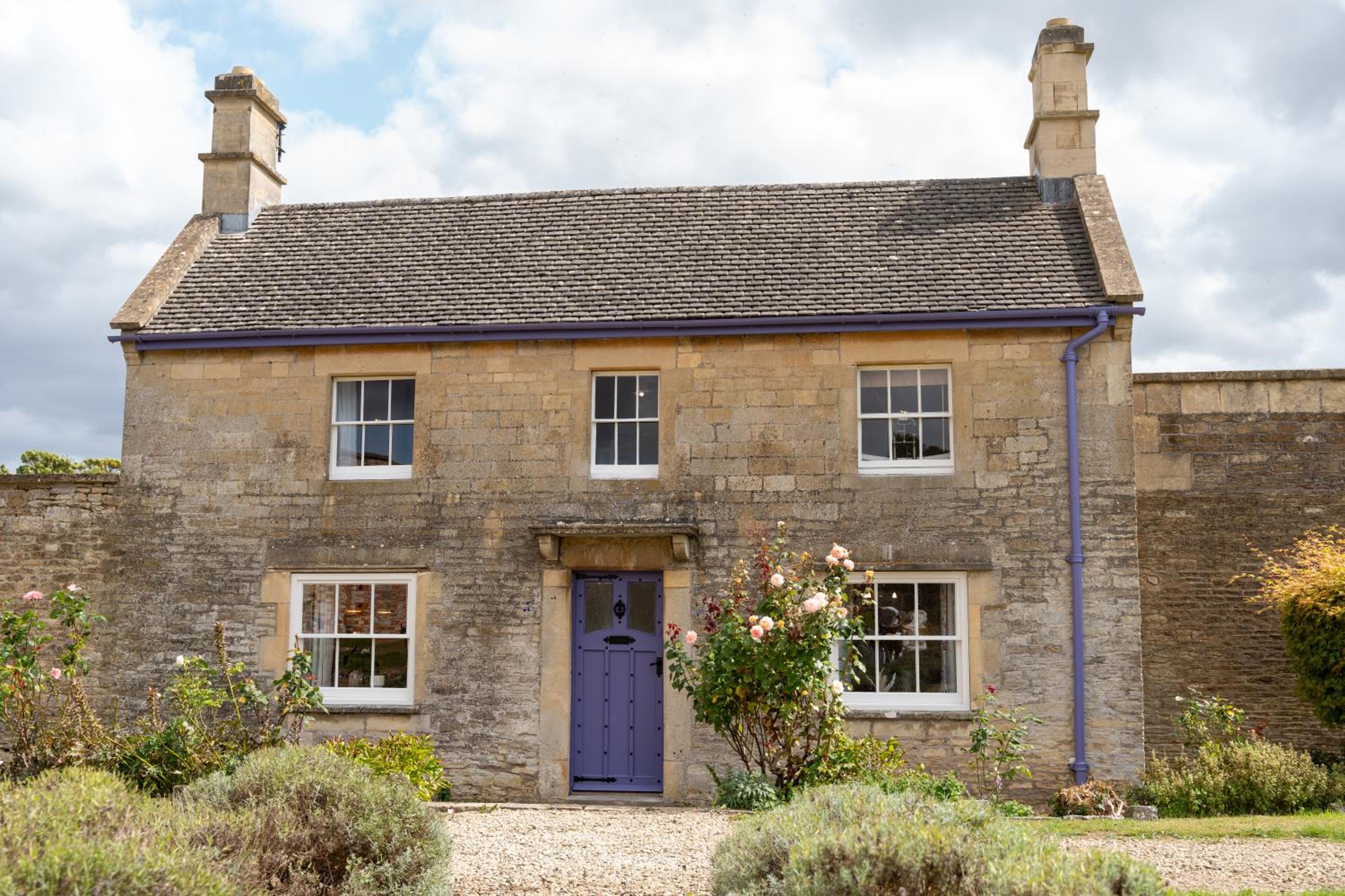 The Maze Garden Cottage by Mint Stays view 2
