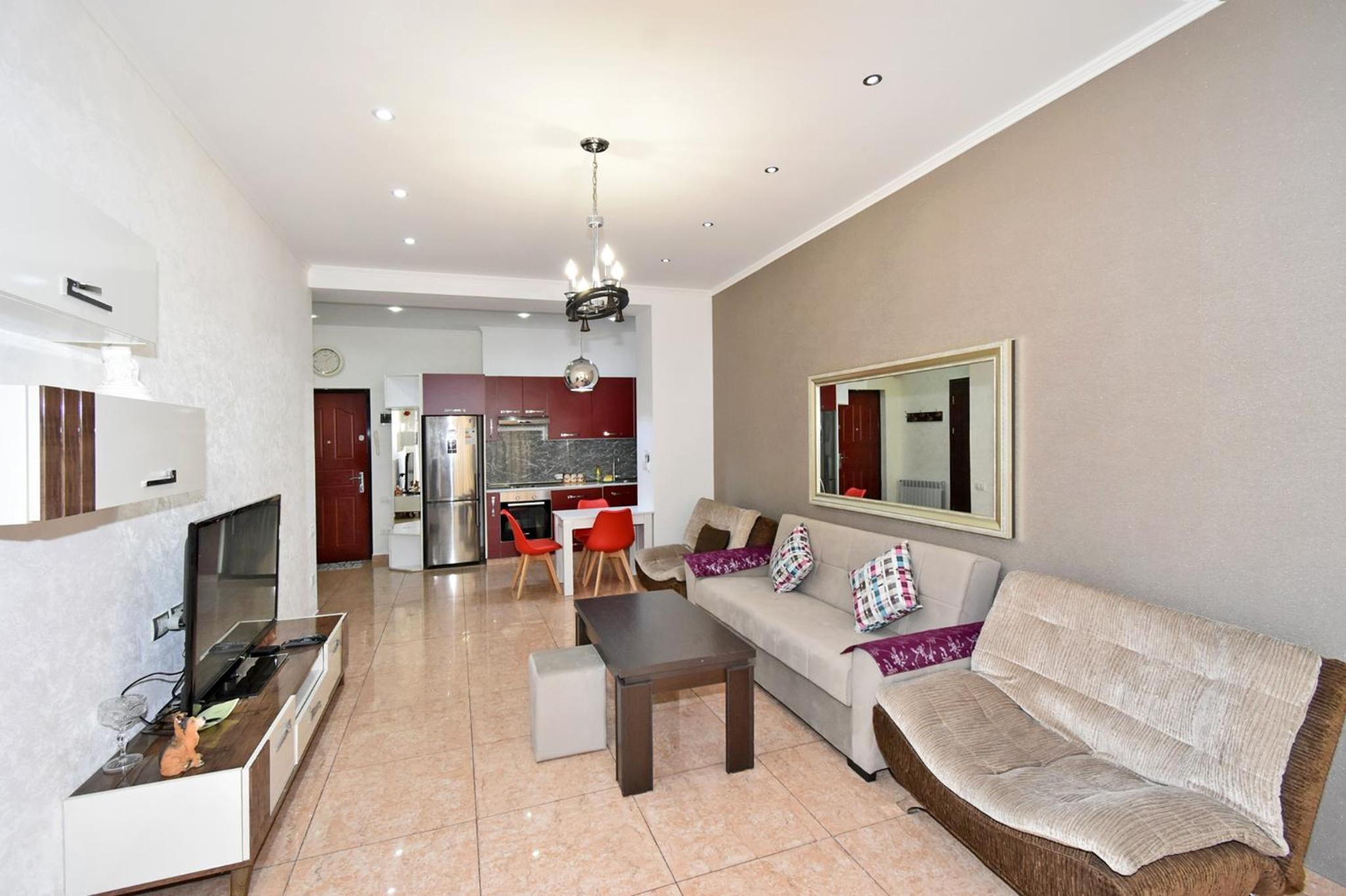 1 bedroom, Modern New Euro Renovated apartment BU1399