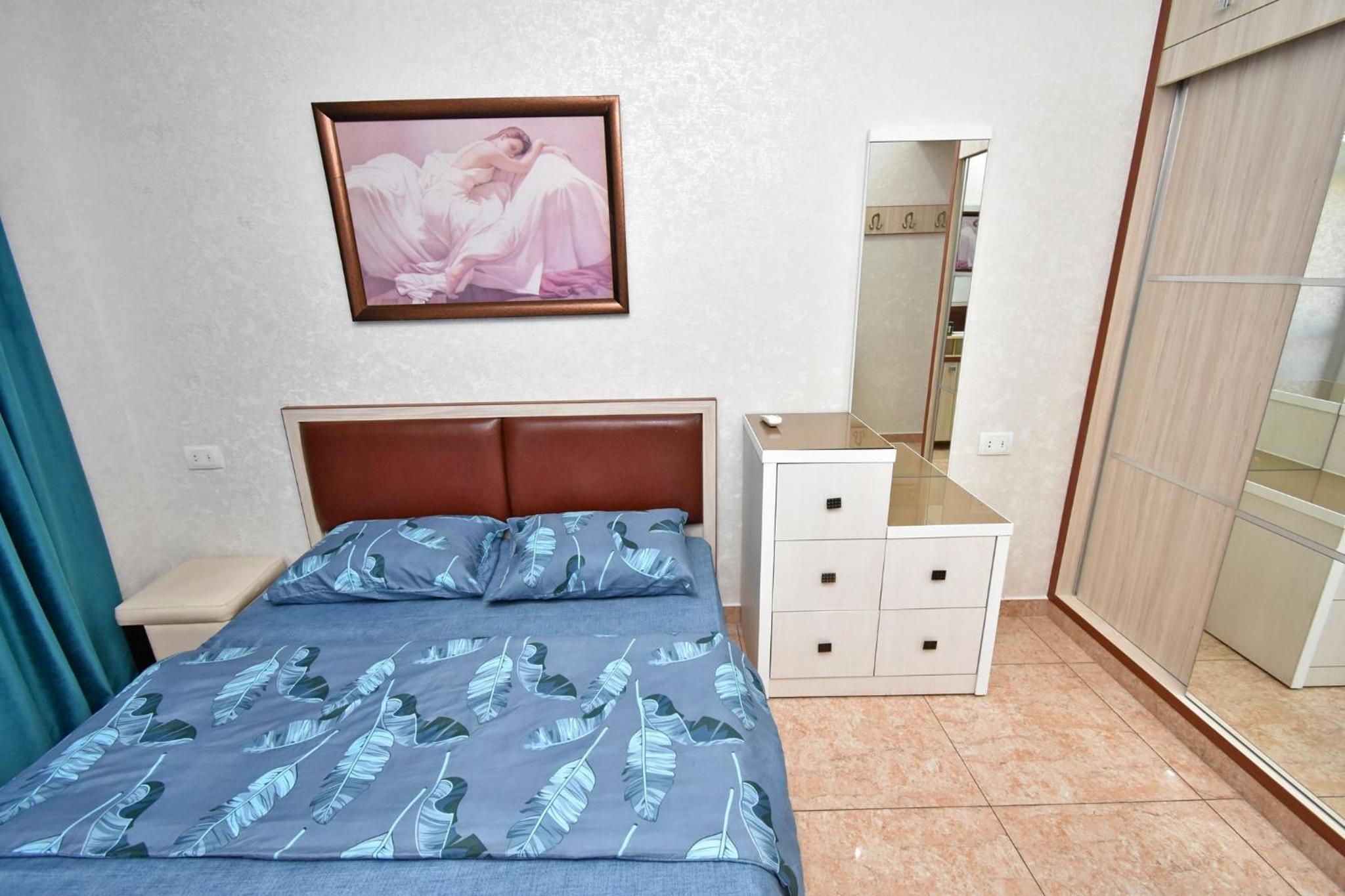 1 bedroom, Modern New Euro Renovated apartment BU1399