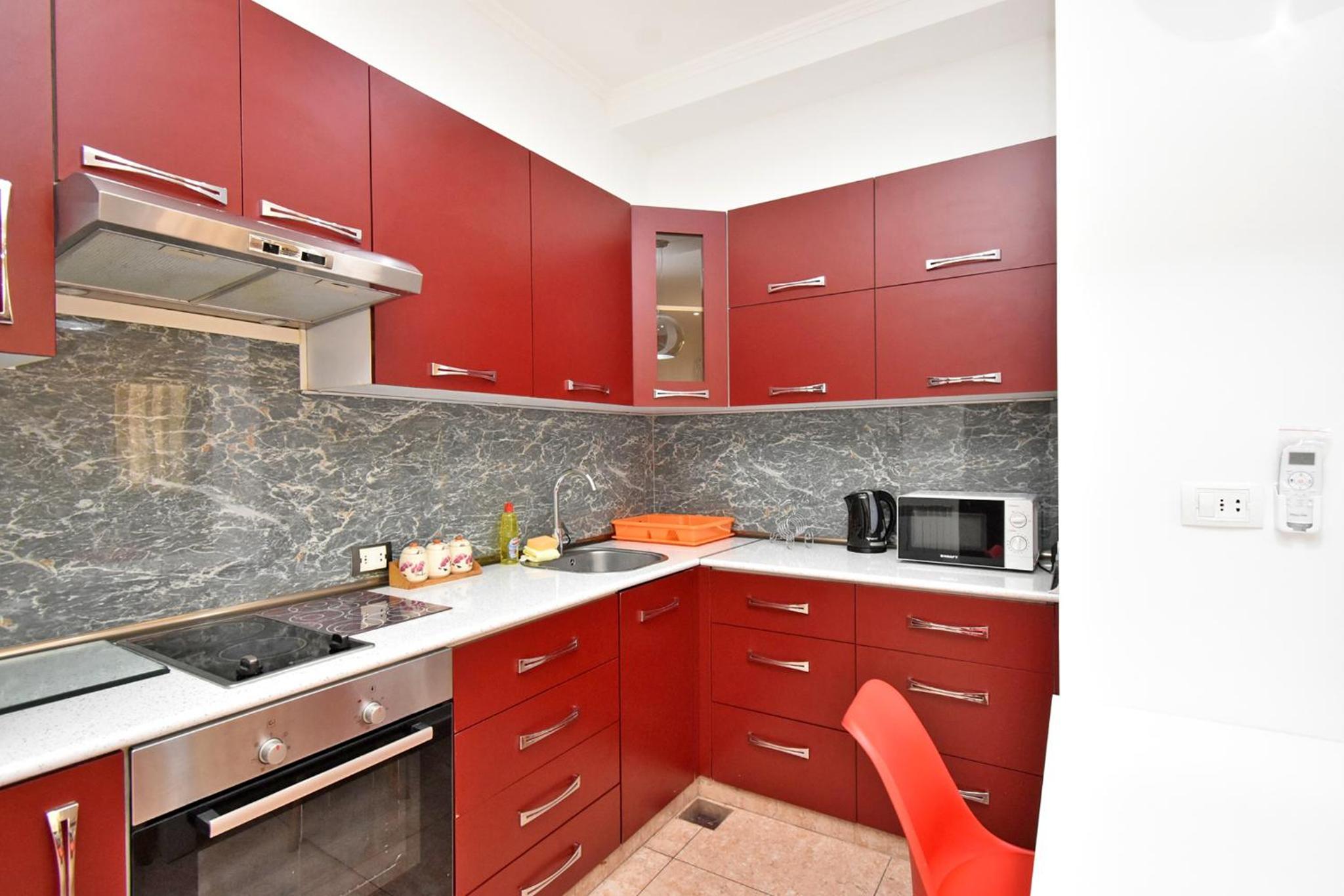 1 bedroom, Modern New Euro Renovated apartment BU1399
