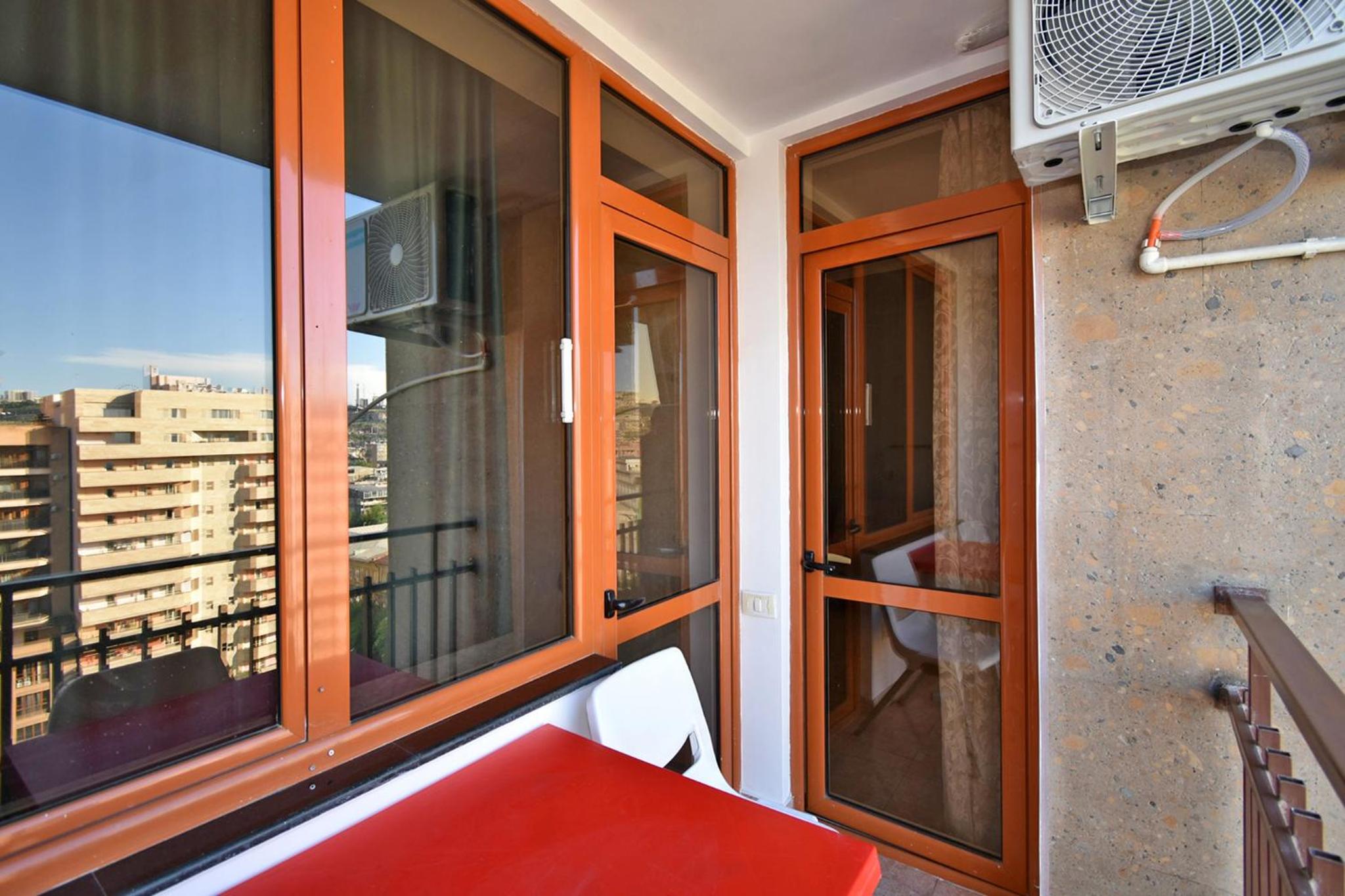 1 bedroom, Modern New Euro Renovated apartment BU1399