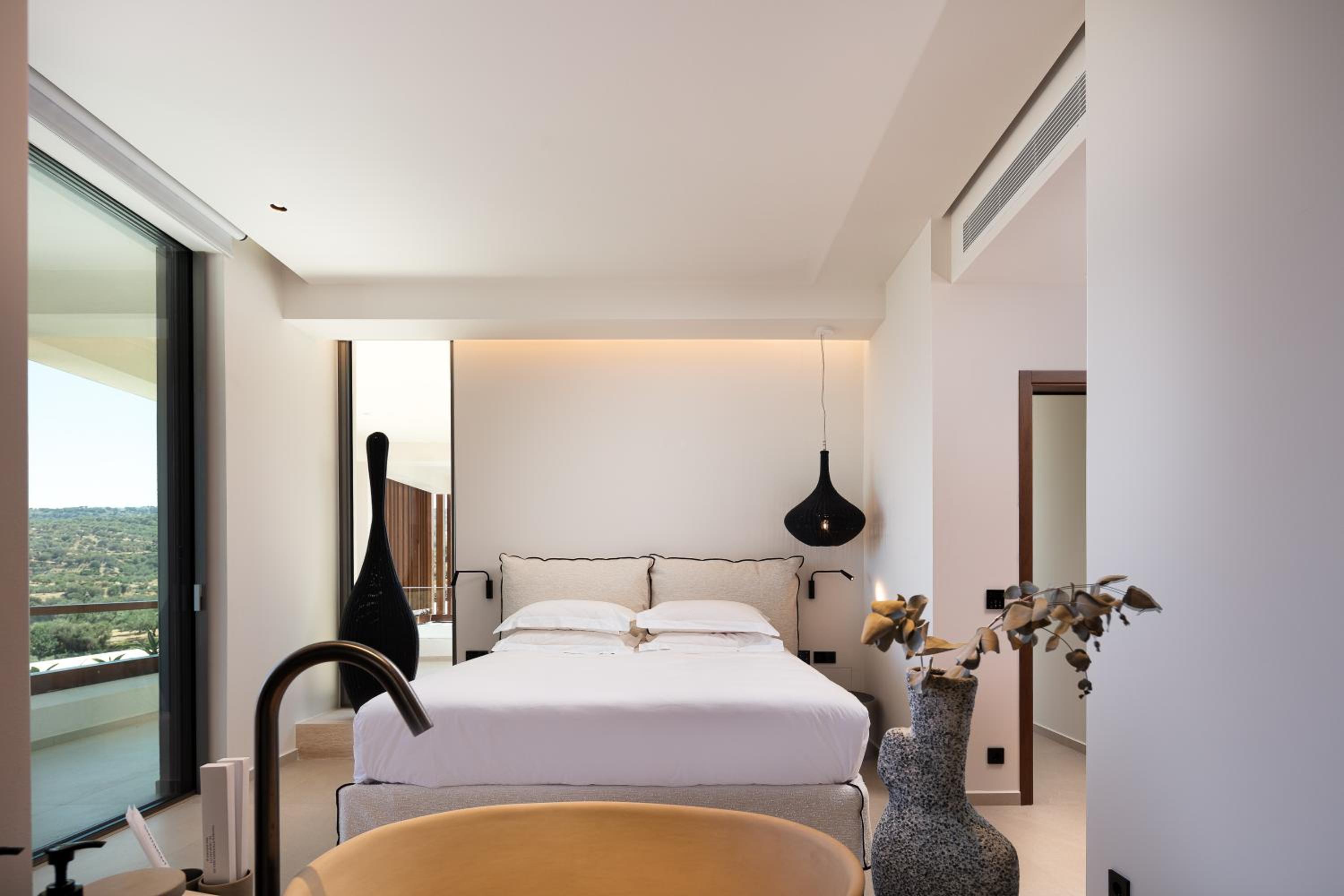 Stella Cadente - Awaken to 5star Luxury by etouri