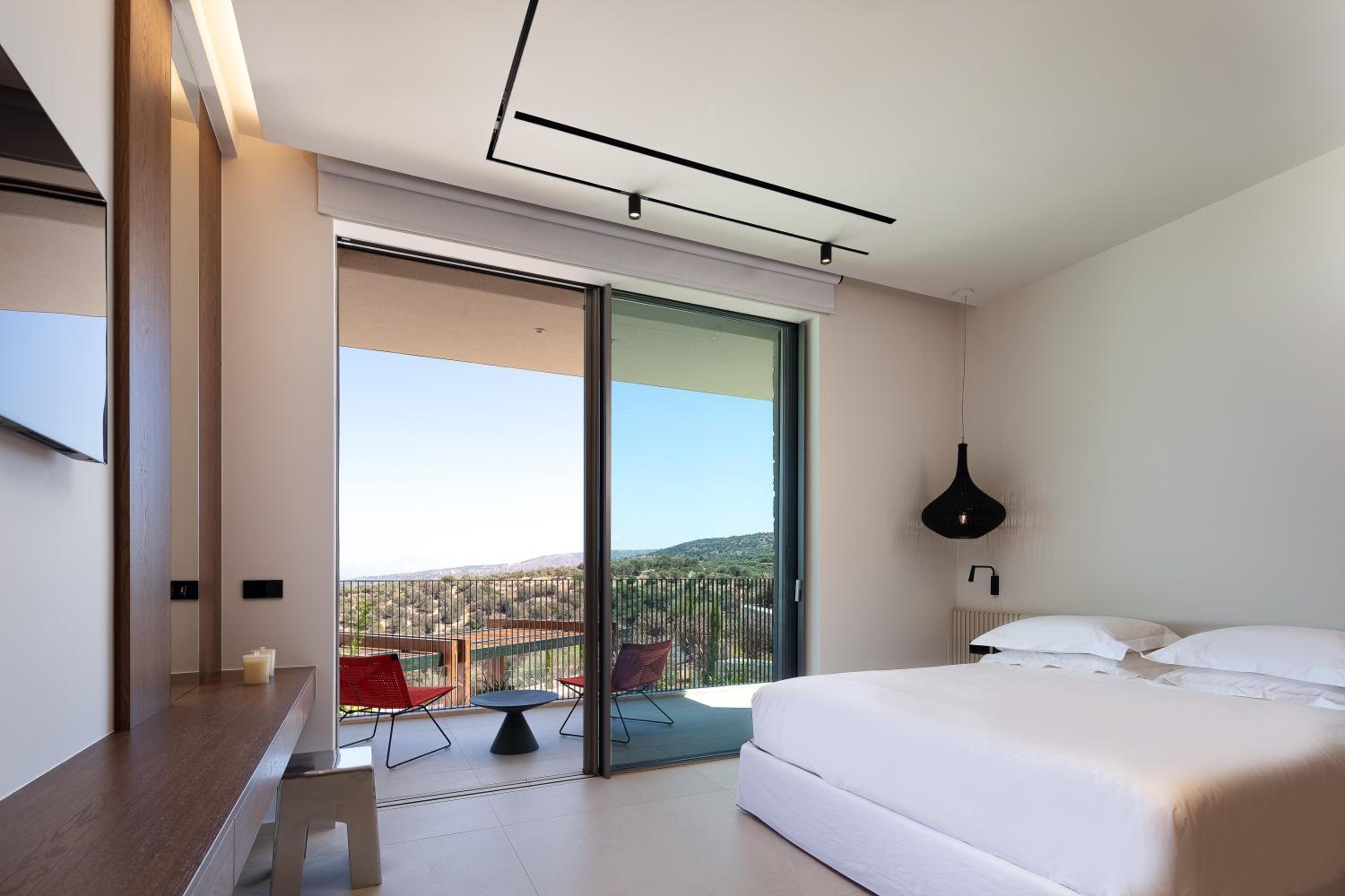 Stella Cadente - Awaken to 5star Luxury by etouri