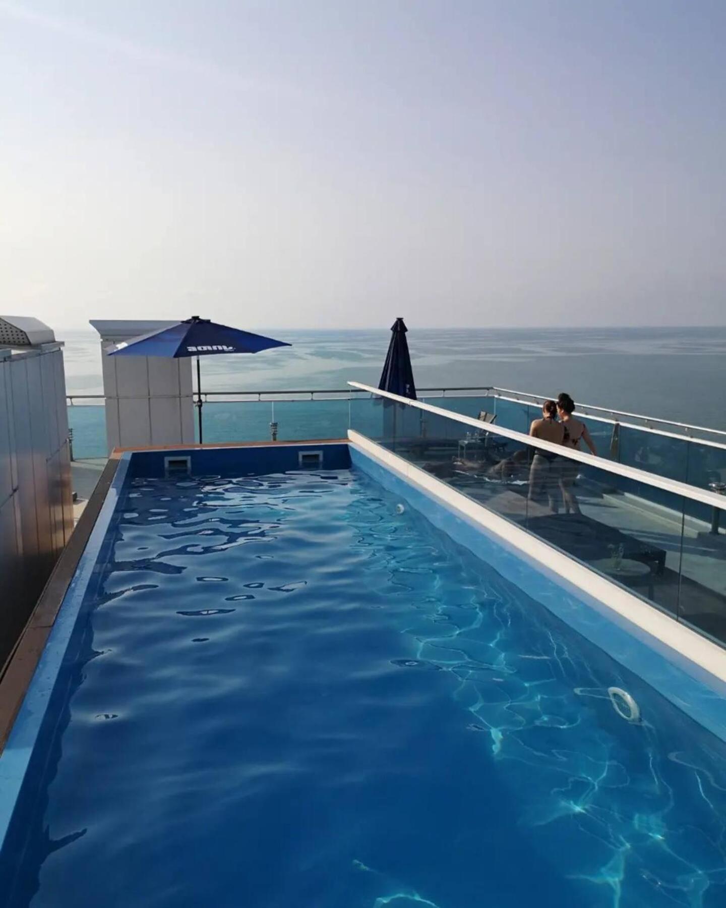 Sea View Apartment in Batumi - Rainbow Residence