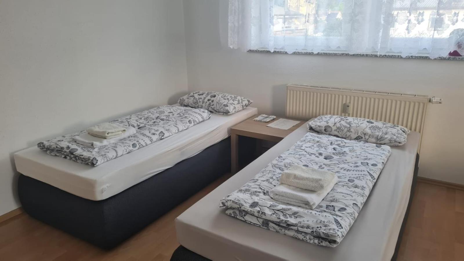 Schlafzimmer 1 mit Top Aussicht über Weilstetten Balingen