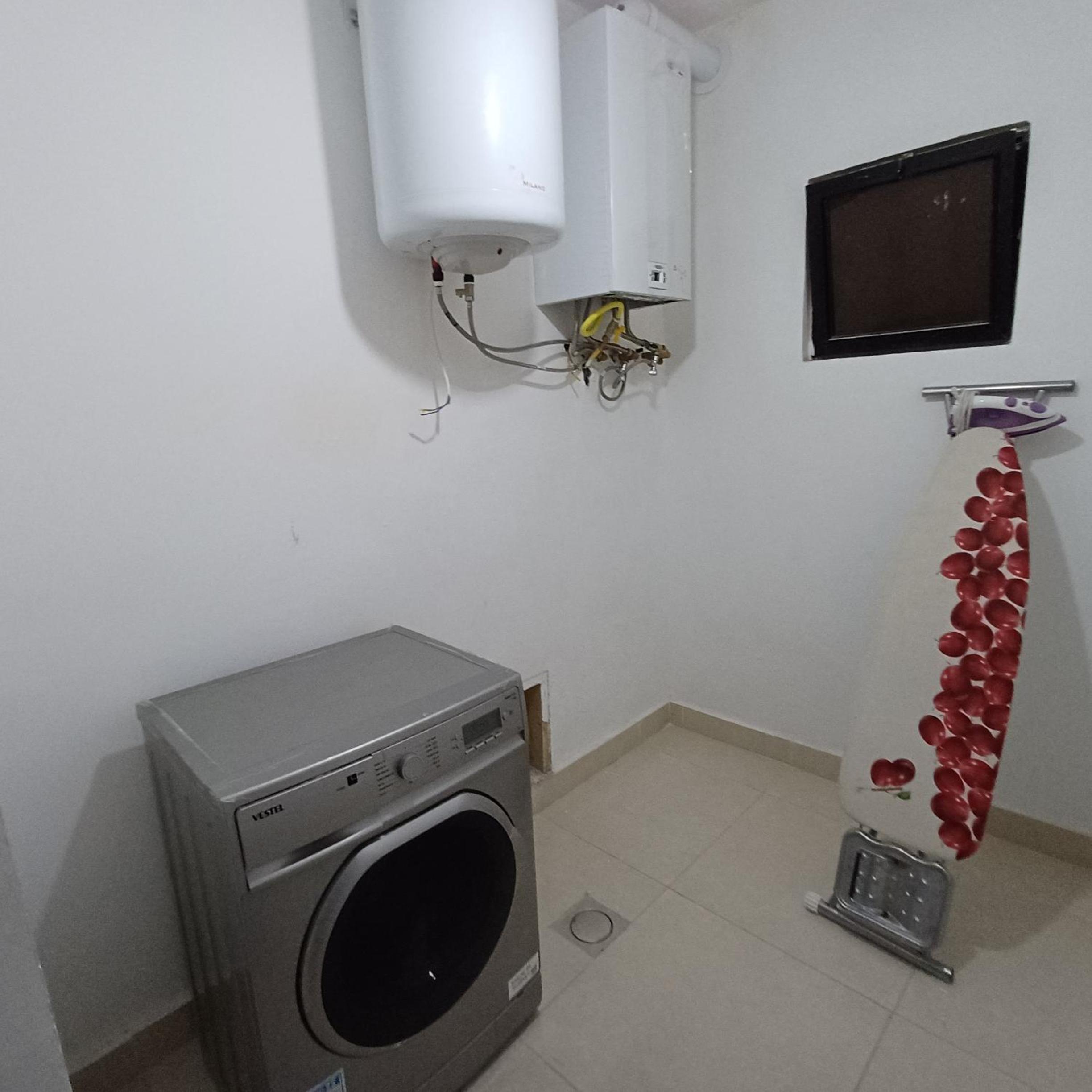 Laperla family apartment 1