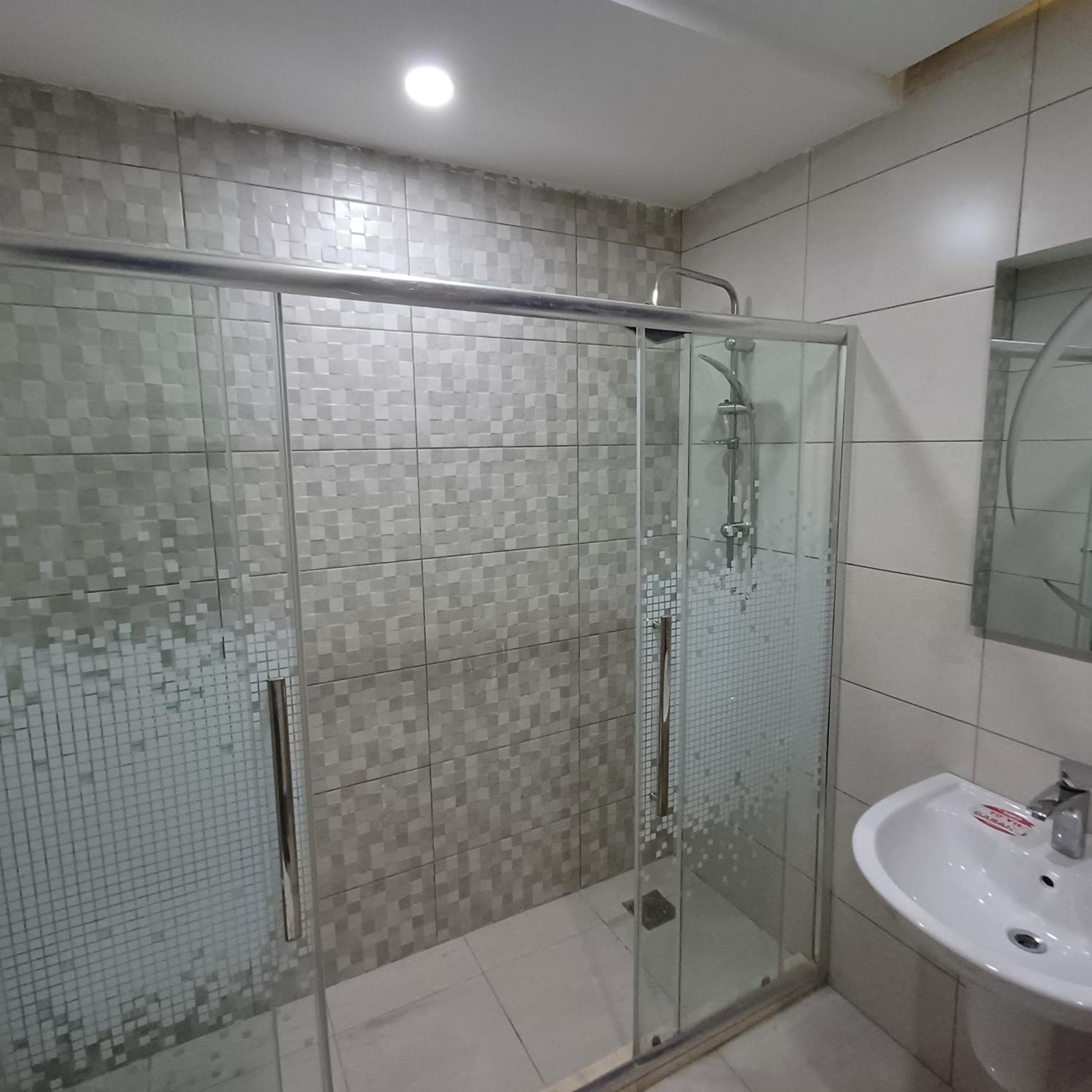 Laperla family apartment 1