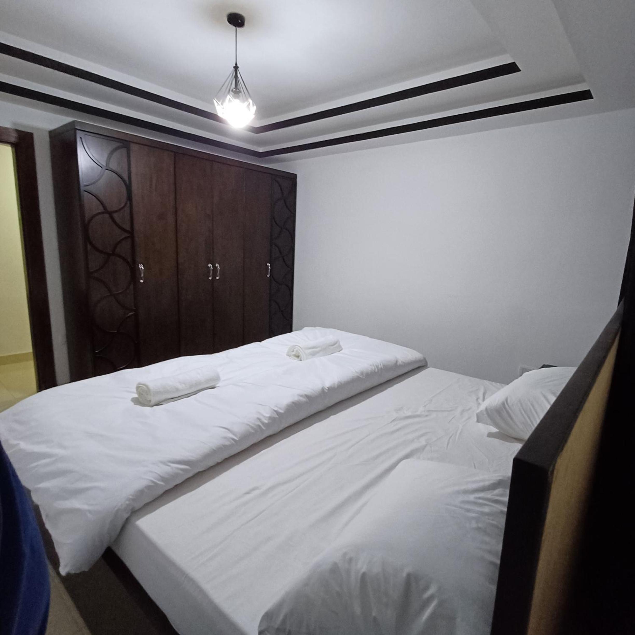 Laperla family apartment 1