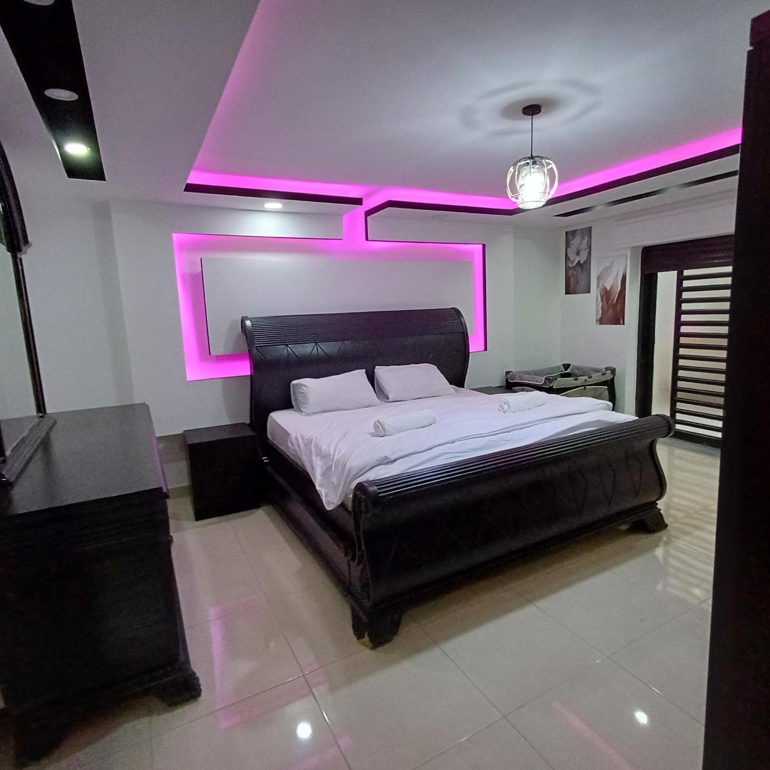 Laperla family apartment 1