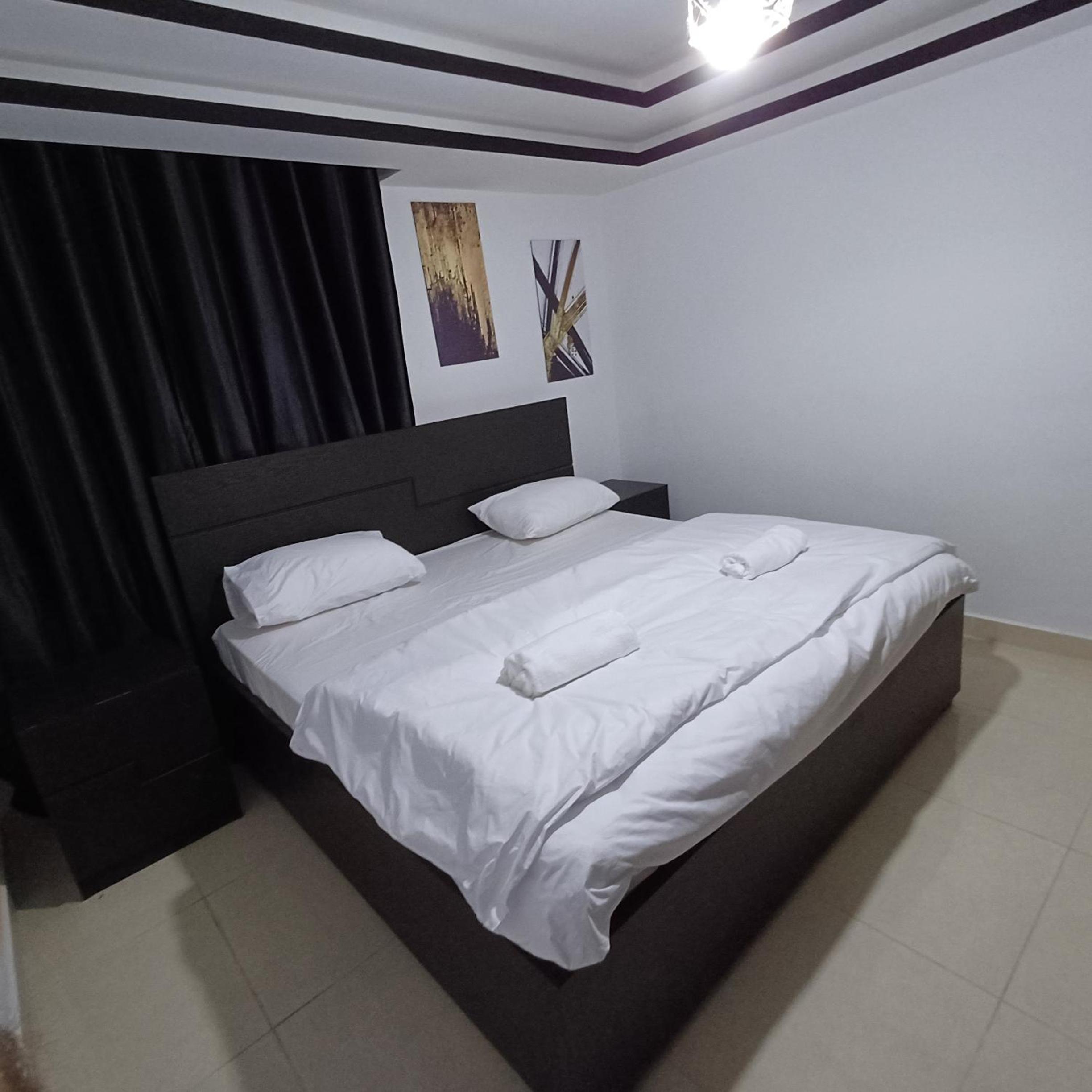 Laperla family apartment 1