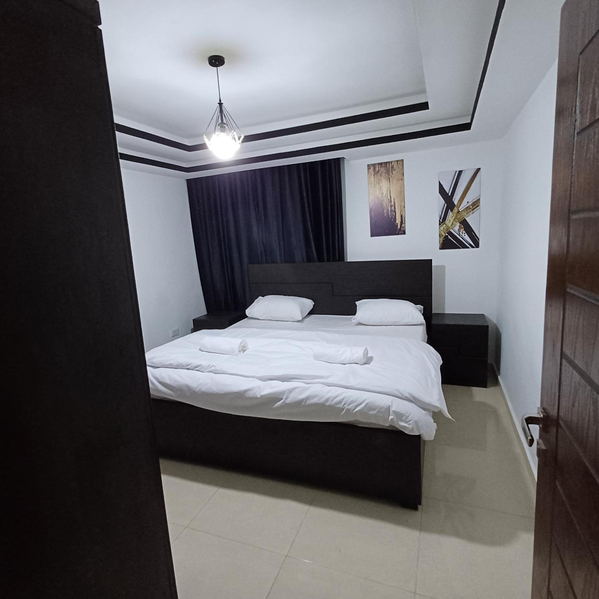 Laperla family apartment 1