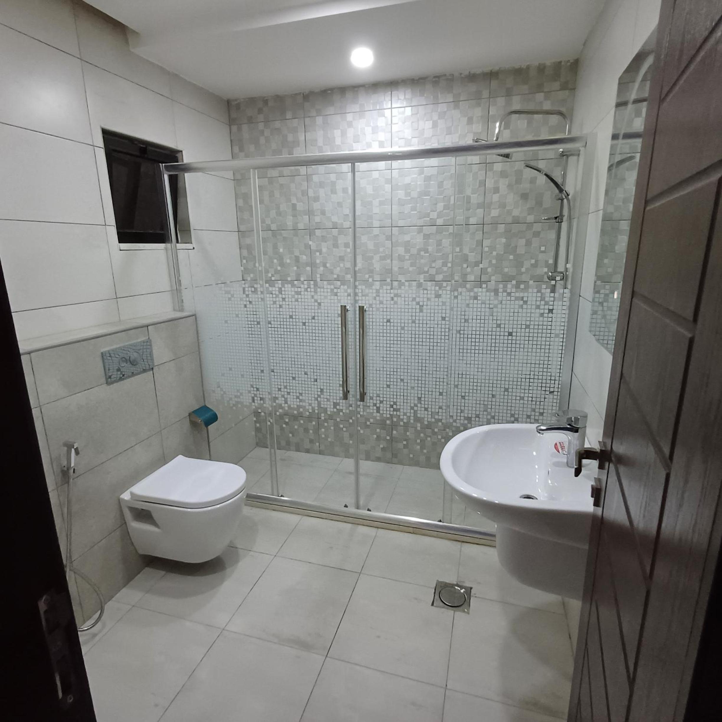 Laperla family apartment 1