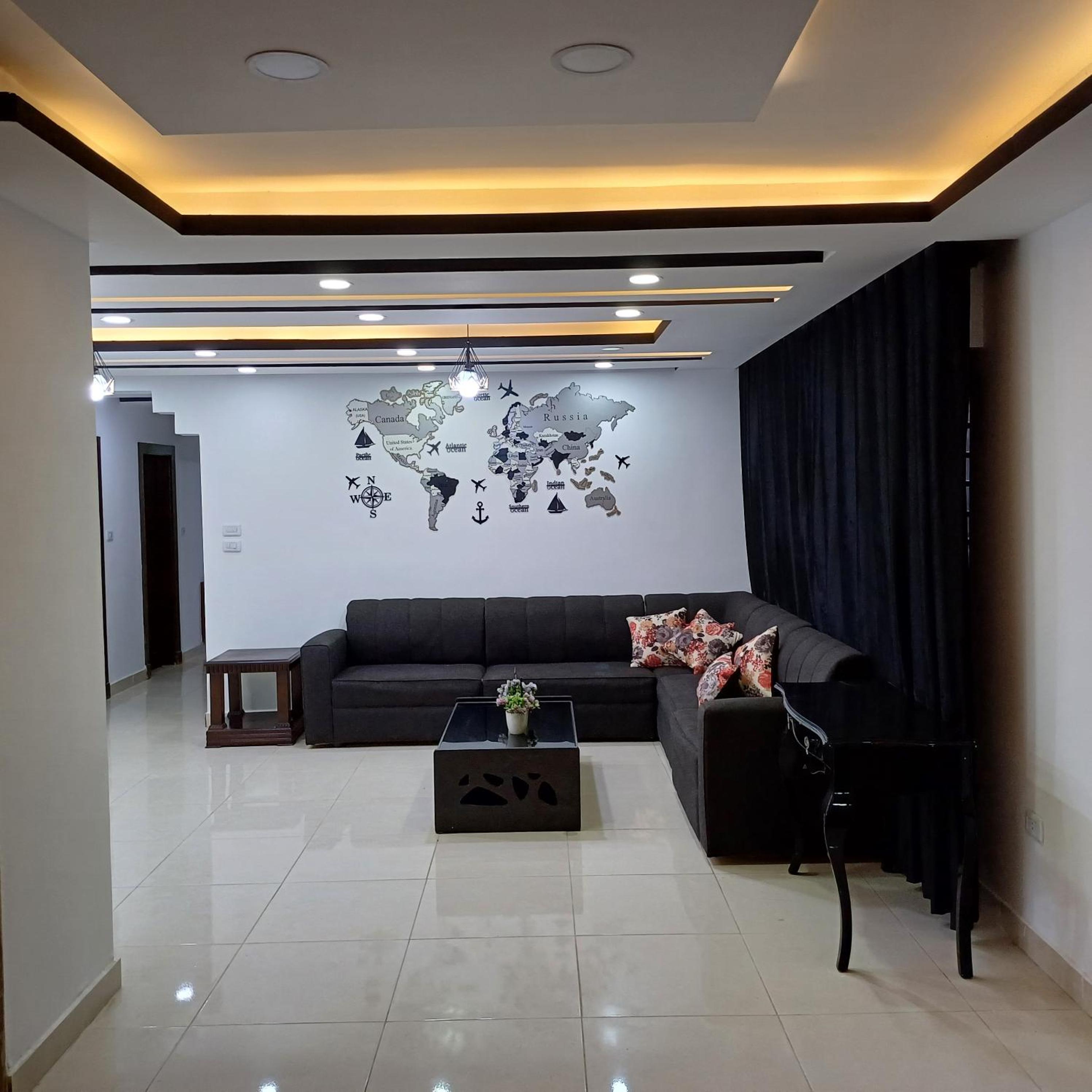 Laperla family apartment 1