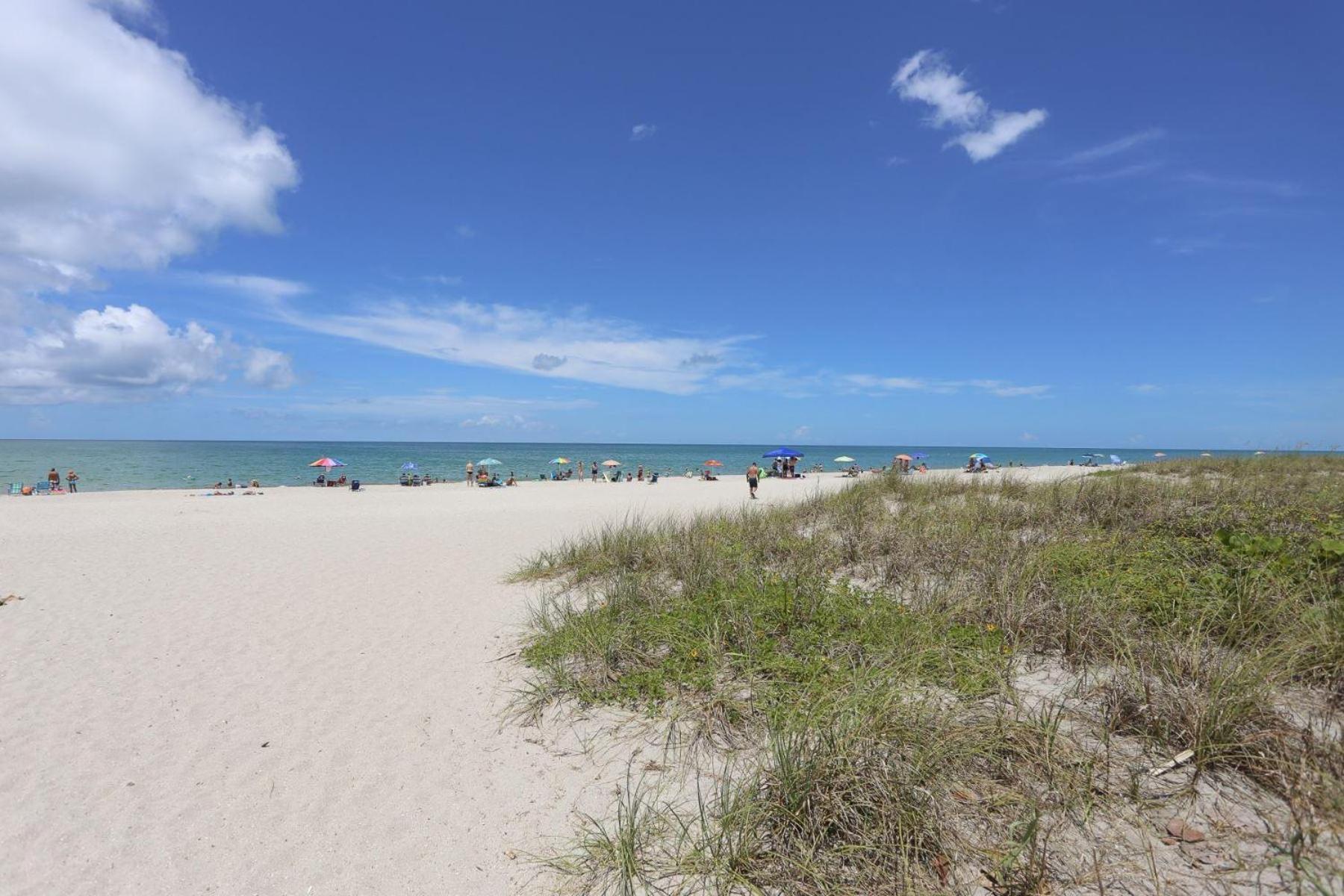 Sandy Feet Retreat view 4