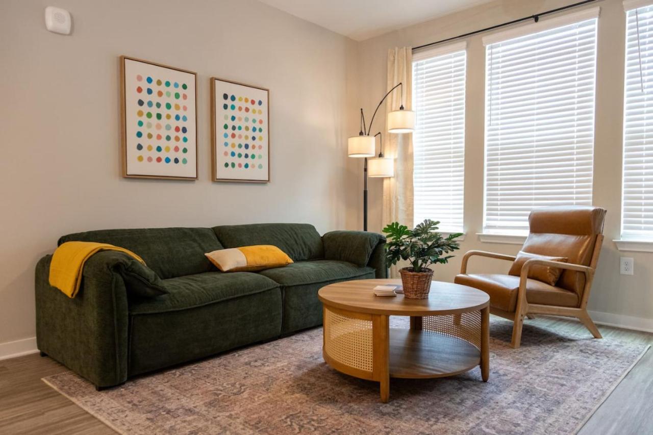 3BR Retreat, Pool, Minutes from UGA view 2