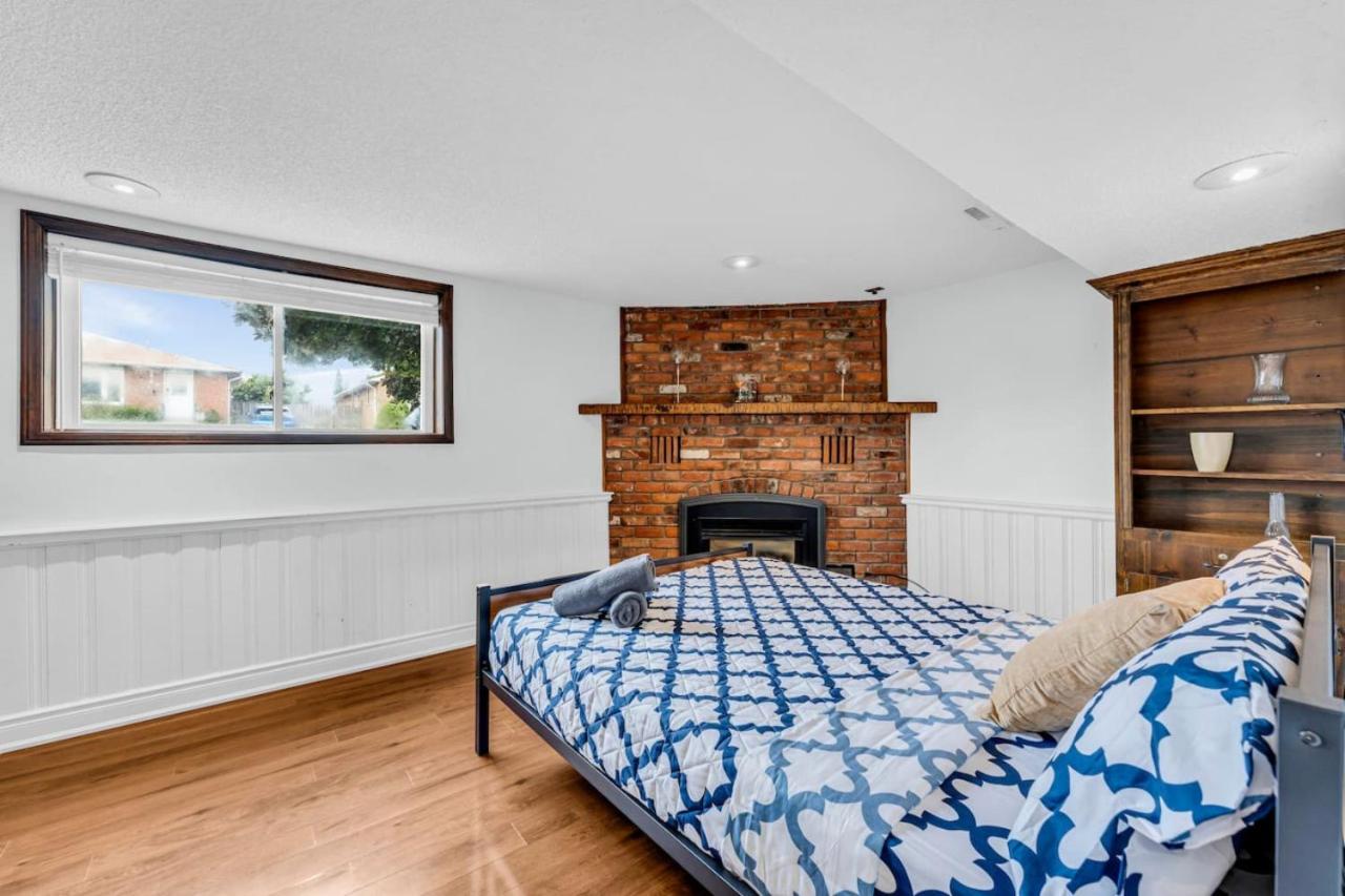 Cozy Home by Niagara Falls