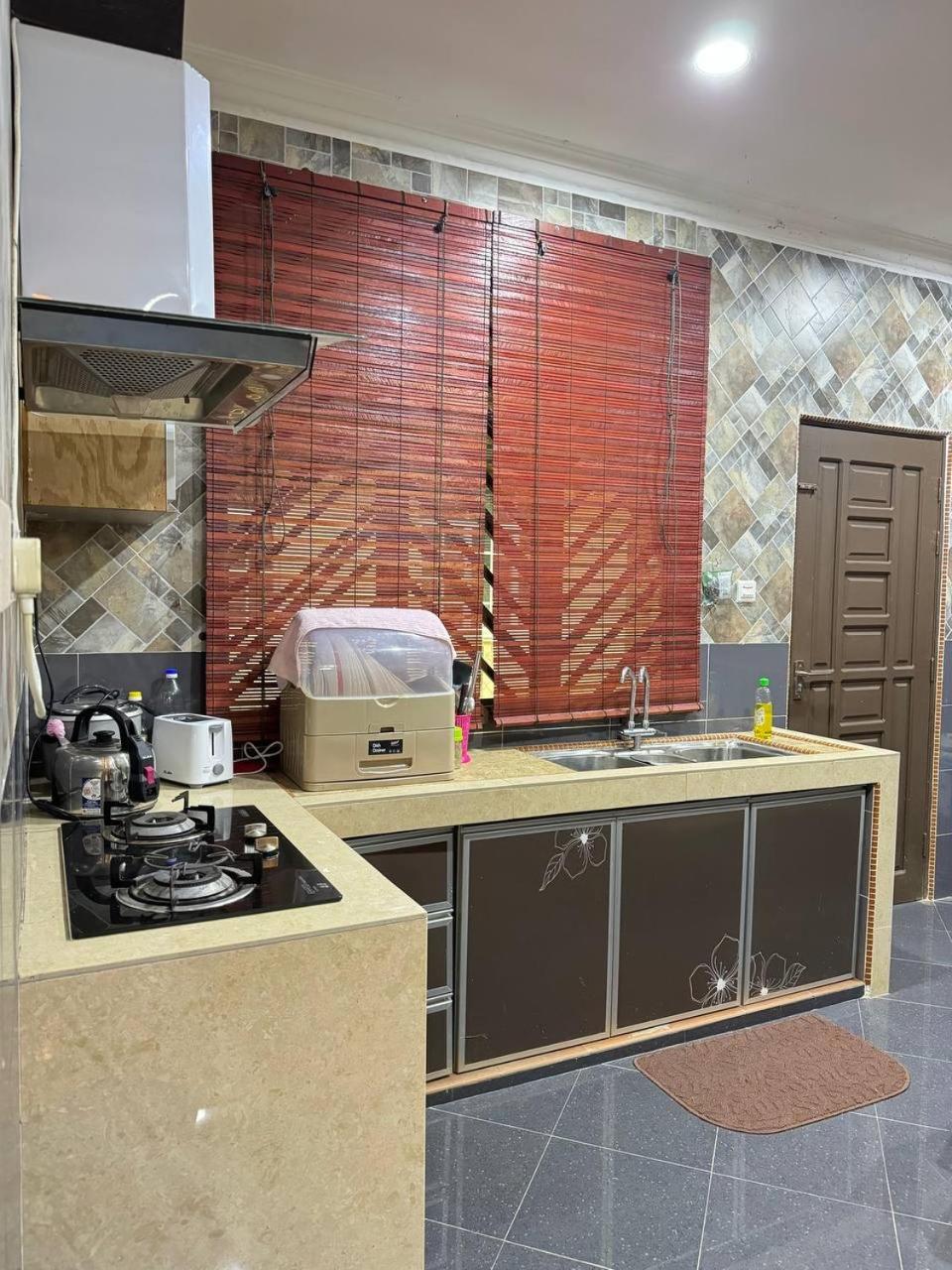 63 Homestay