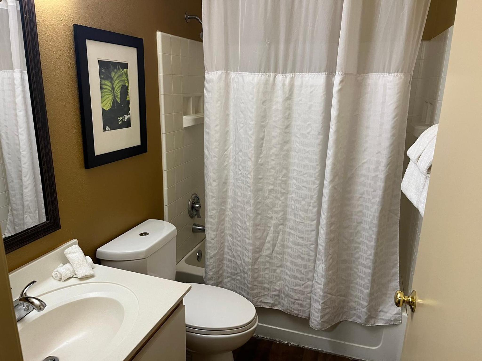 HomeTowne Studios & Suites by Red Roof Greensboro, Billede 17