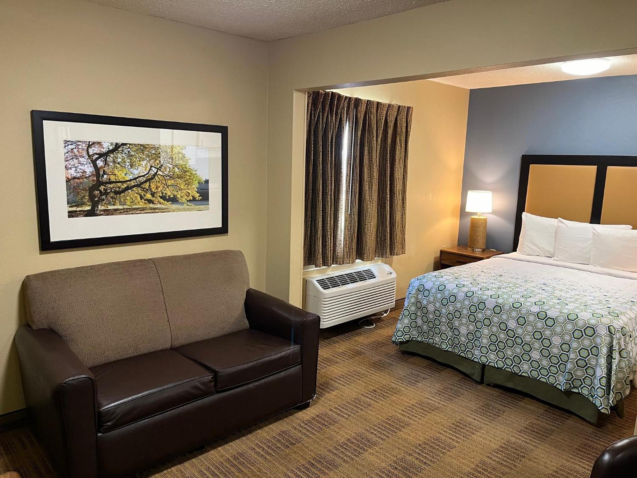HomeTowne Studios & Suites by Red Roof Greensboro, Billede 10