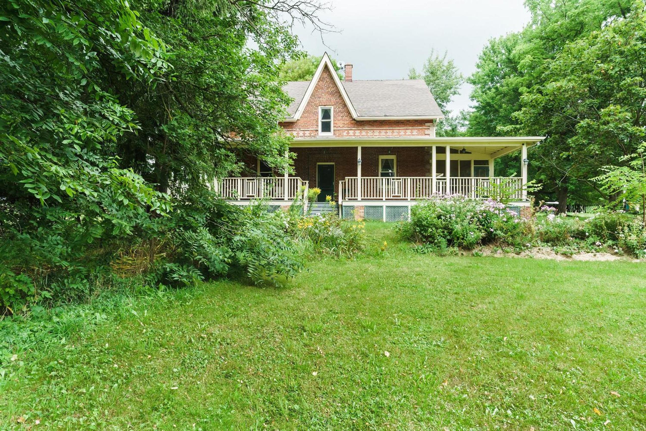 Doran Farm House