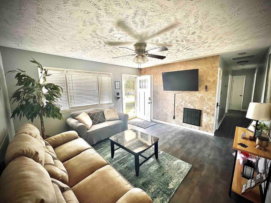 Com4ort Living Presents The Get-Away - Property Image 23