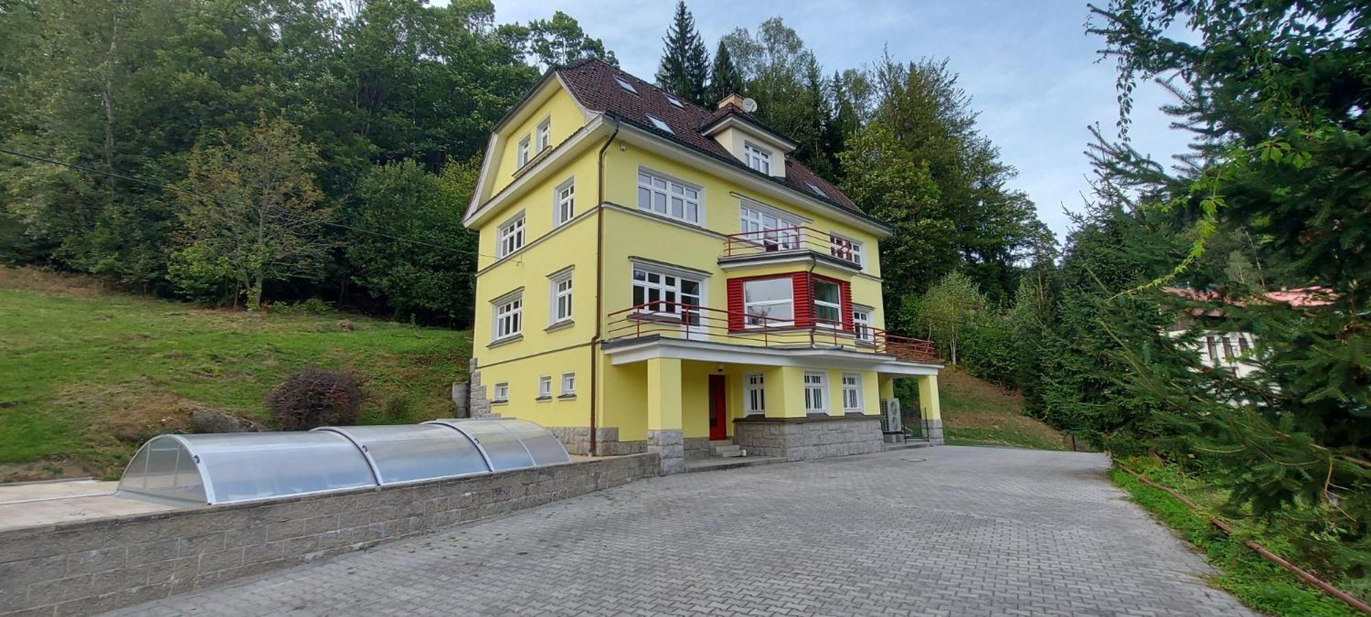 Villa Weber Apartments