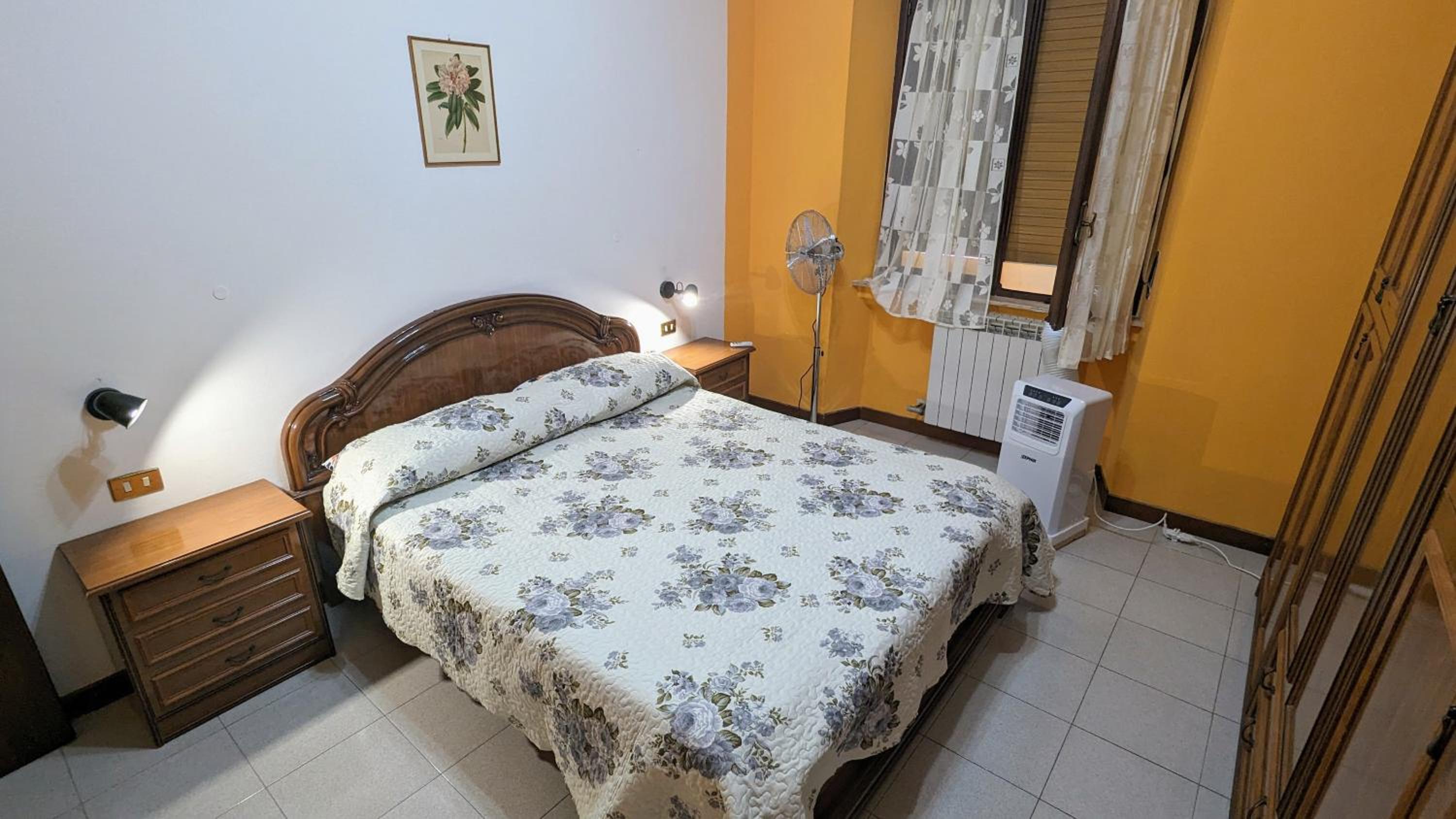 Three Bedroom Appartment near Milano and Como view 2