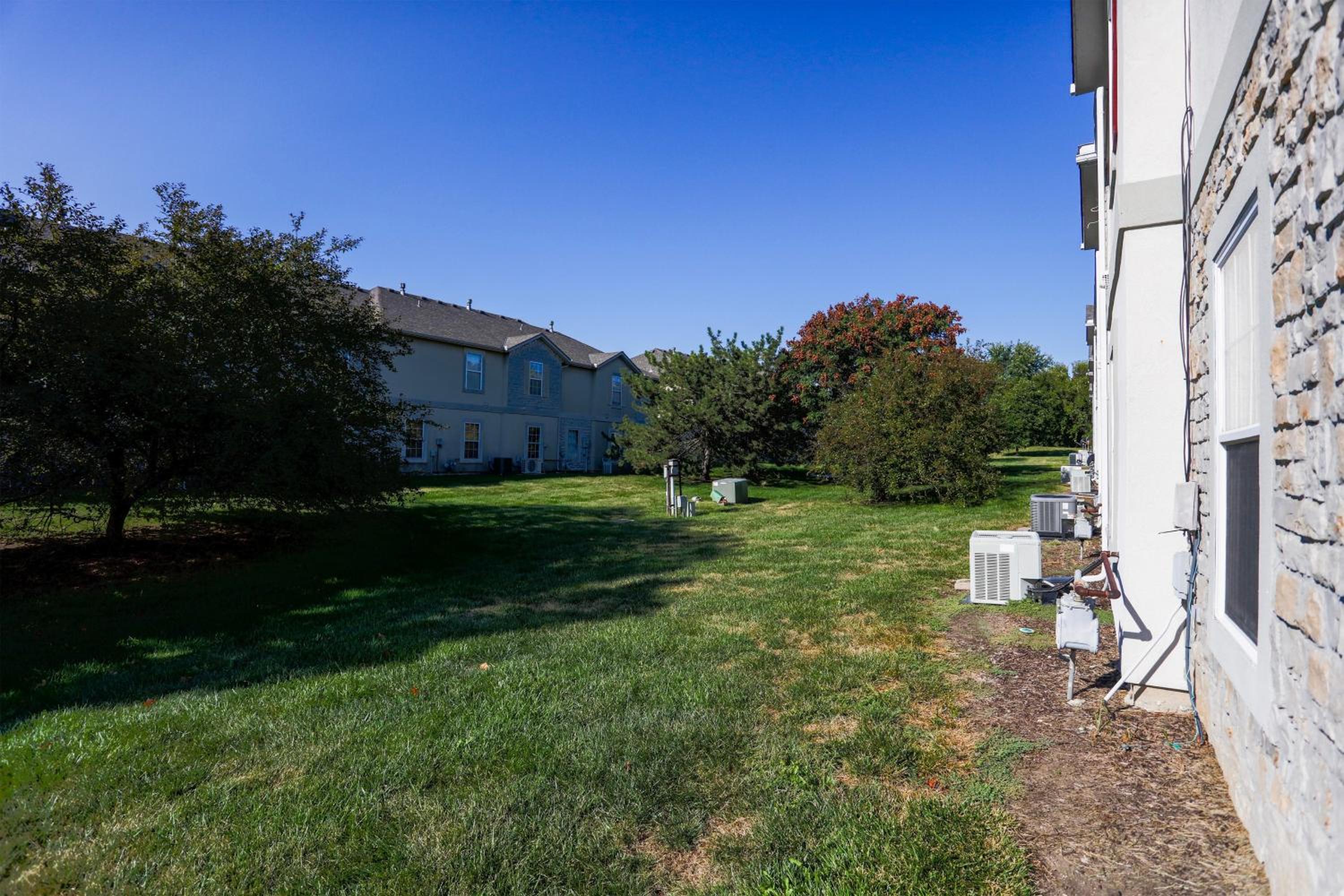Olathe sleeping Beauty 3bdr and 2 baths view 3