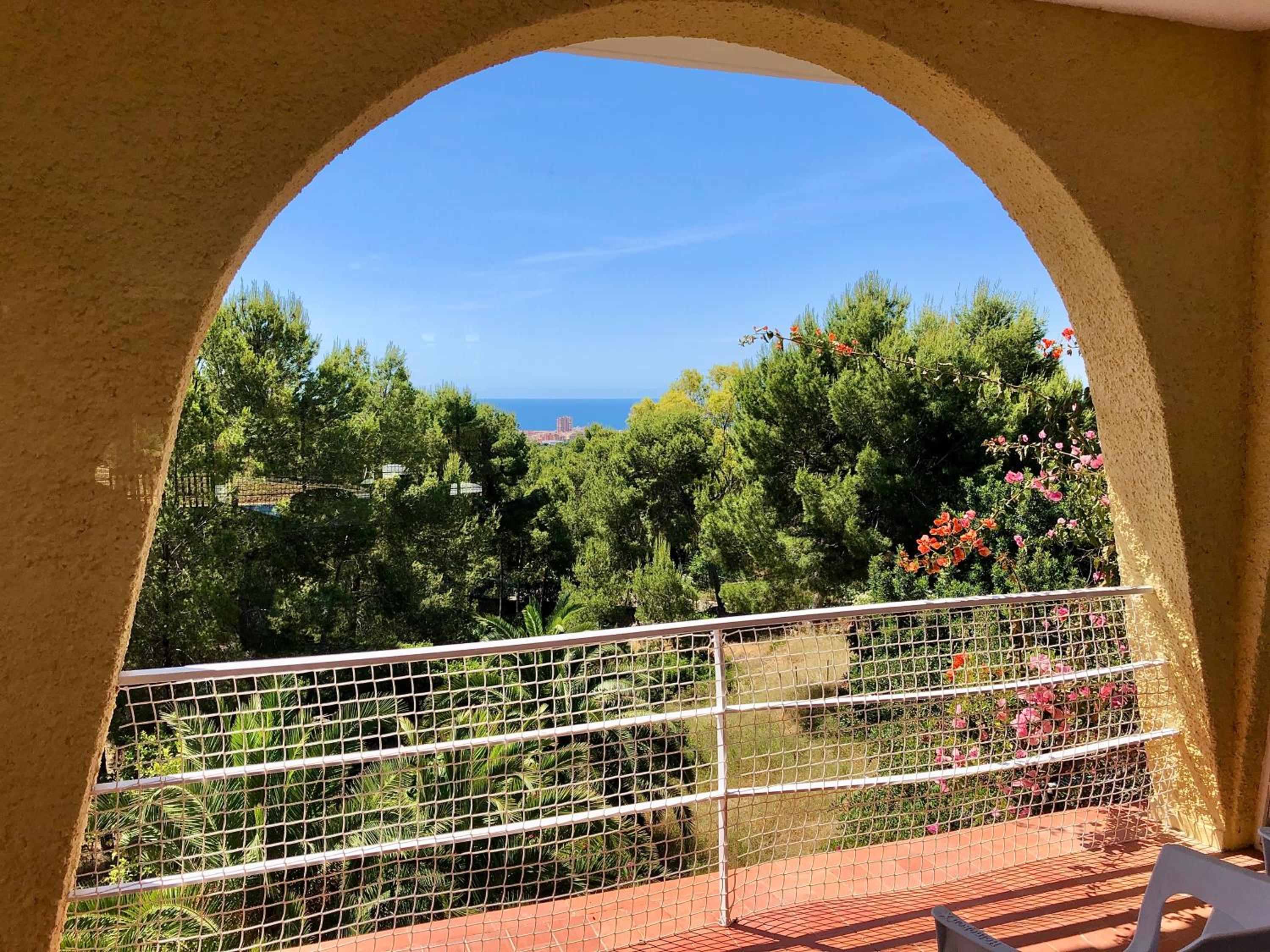 Villa Los Arcos