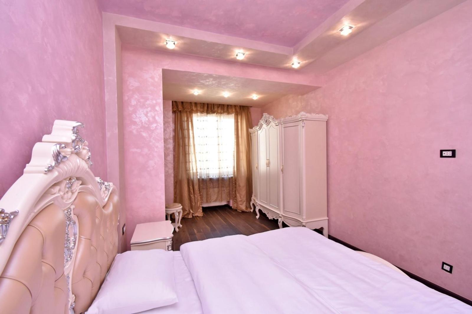 Northern Avenue , 2 bedrooms Beautiful, Spacious apartment HH777