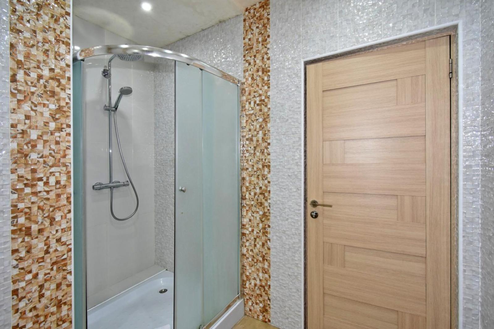 Northern Avenue , 2 bedrooms Beautiful, Spacious apartment HH777